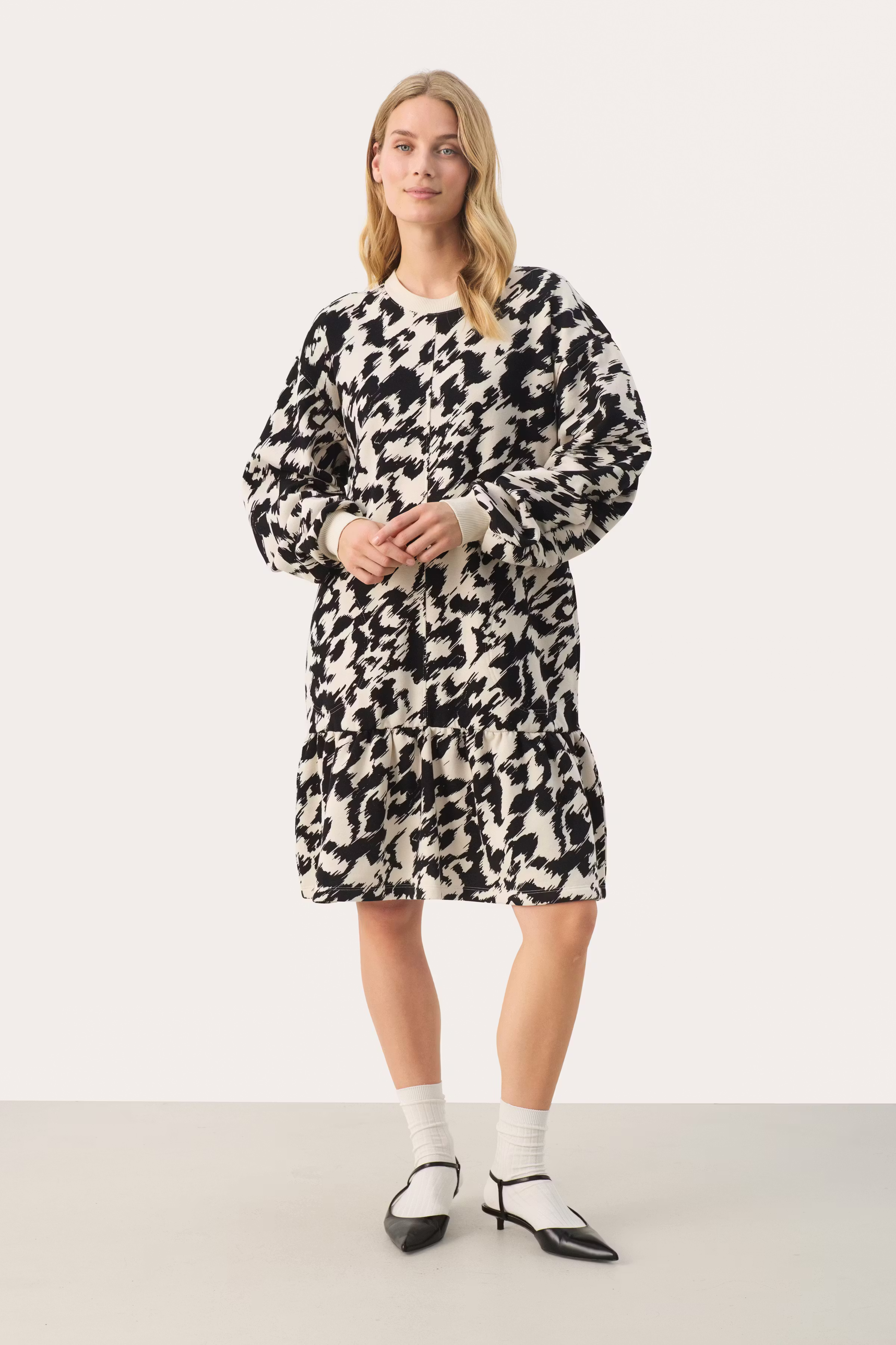 JobellePW Jurk LOOKBOOK FRONT 30308799-303075