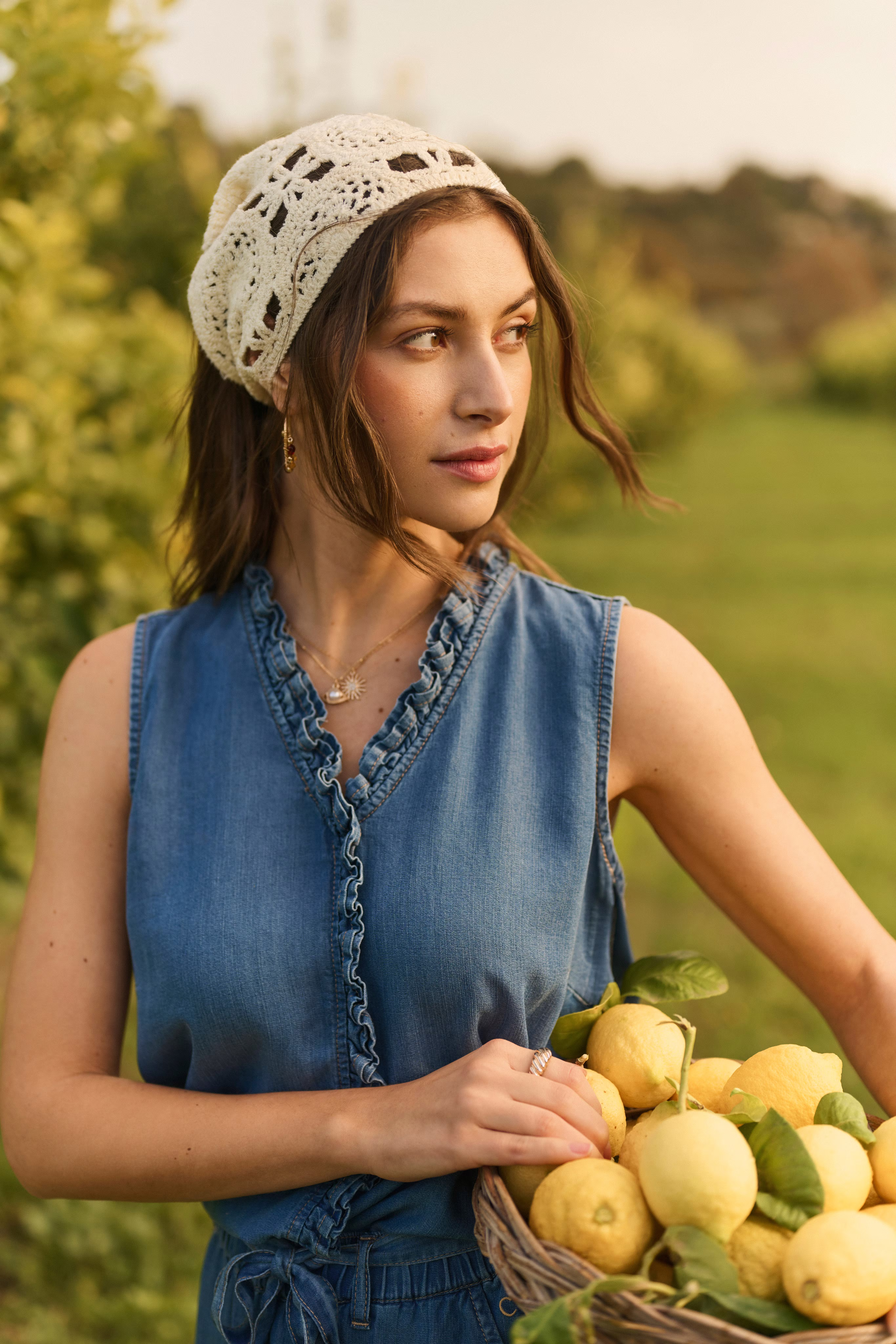 CRMolly Top LOCATION NONE 10614943-109128