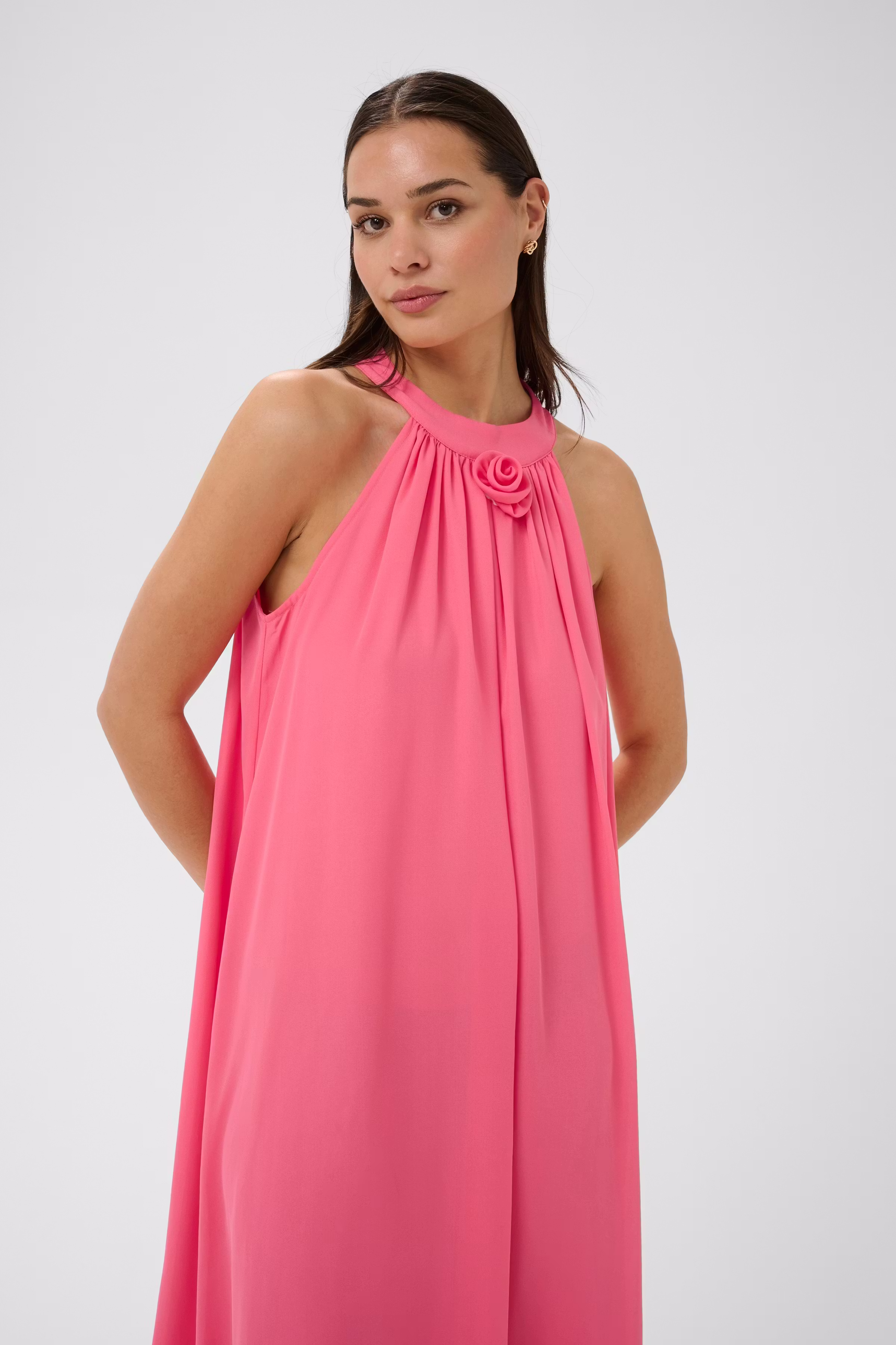 KAlorinda Kjole LOOKBOOK DETAIL 10512172-109887