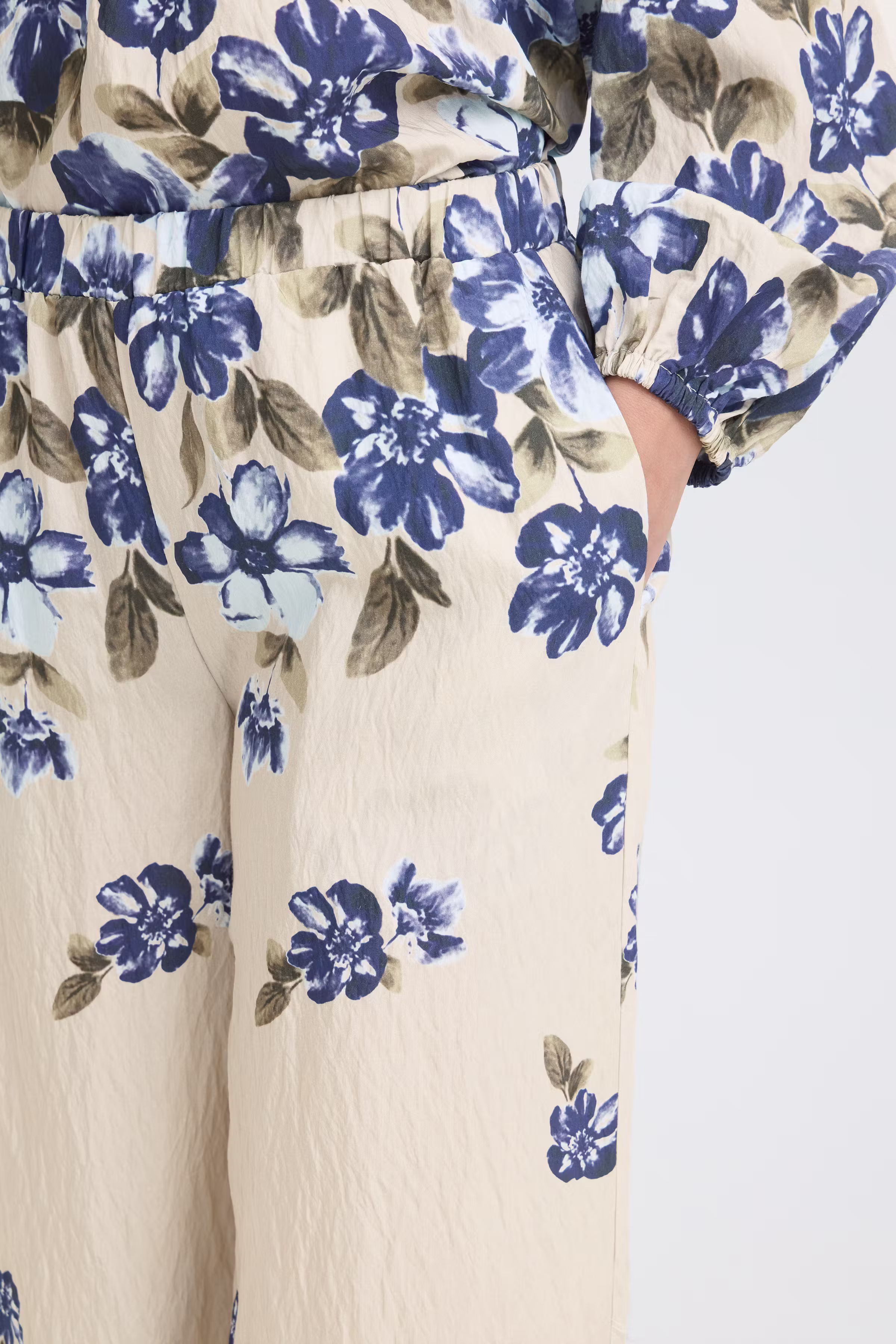 FRCARRIE Bukser LOOKBOOK DETAIL 20618314-900012247