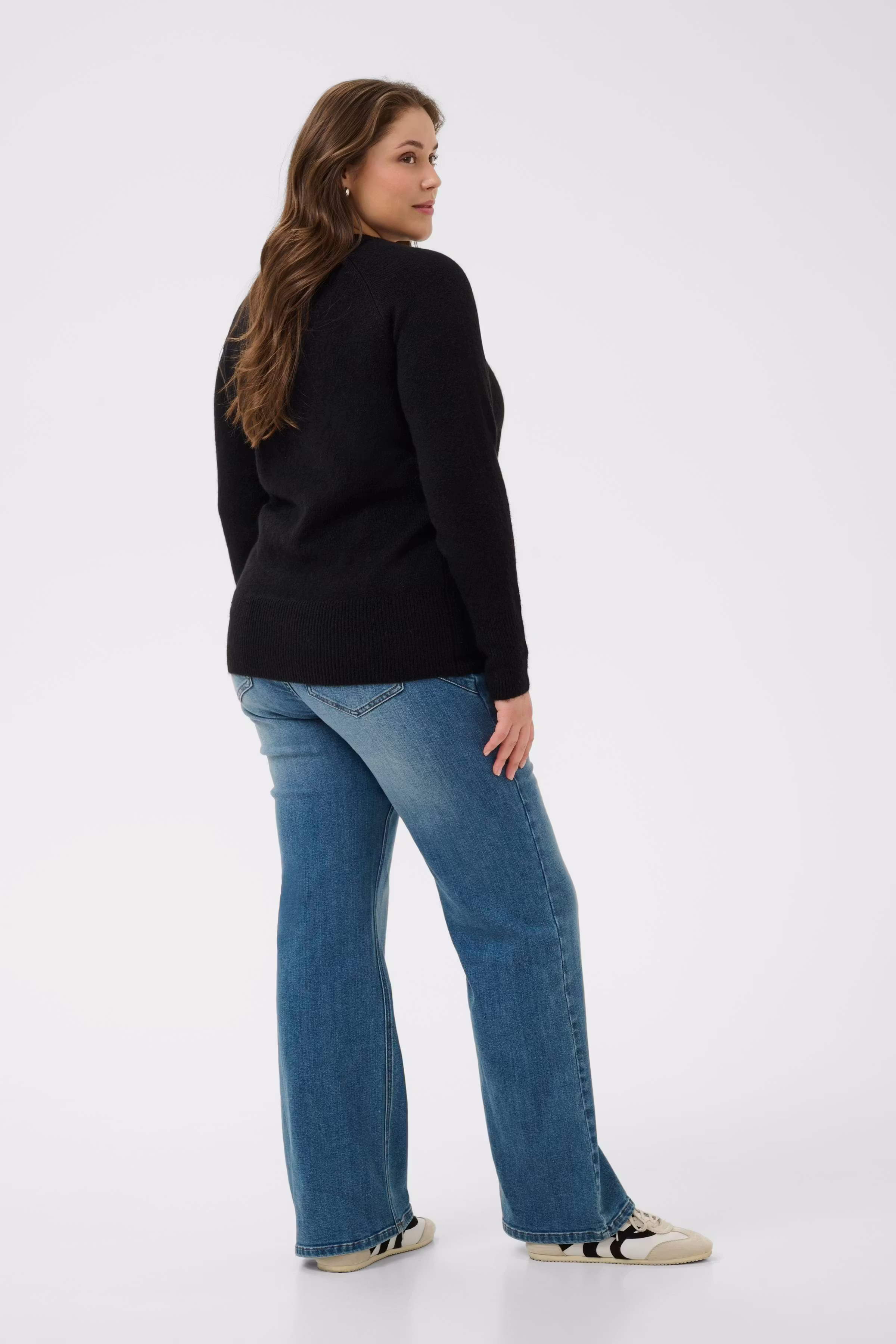KCniela Pullover LOOKBOOK BACK 10583701-100121