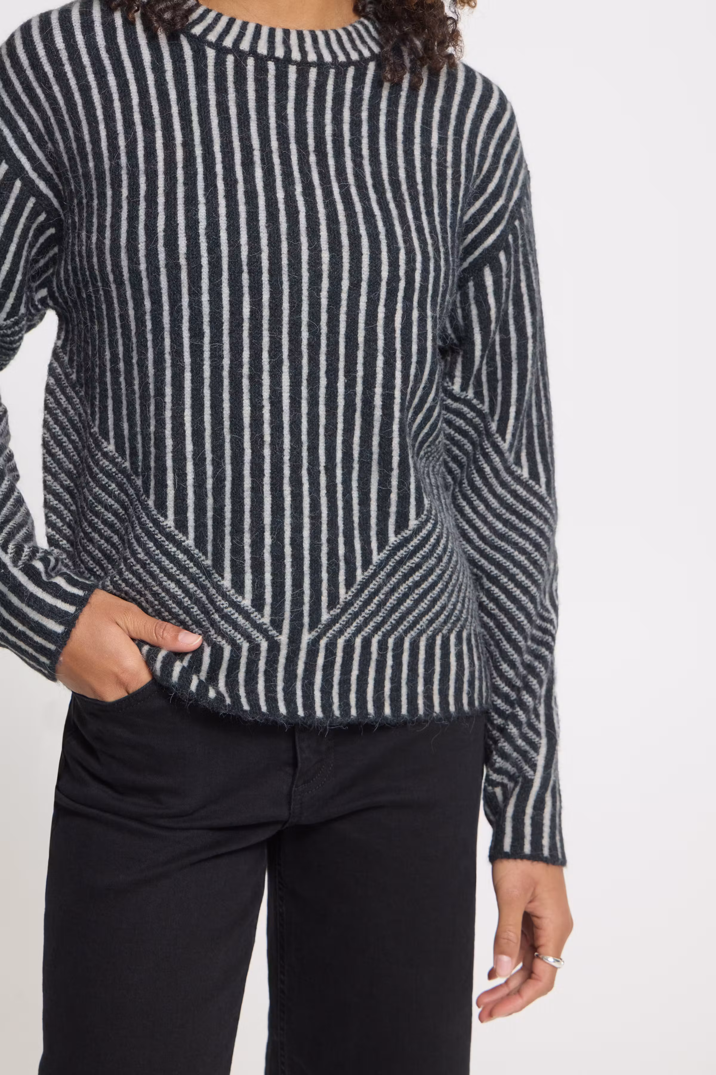 IHKAMARA Pullover LOOKBOOK DETAIL 20126241-900008942
