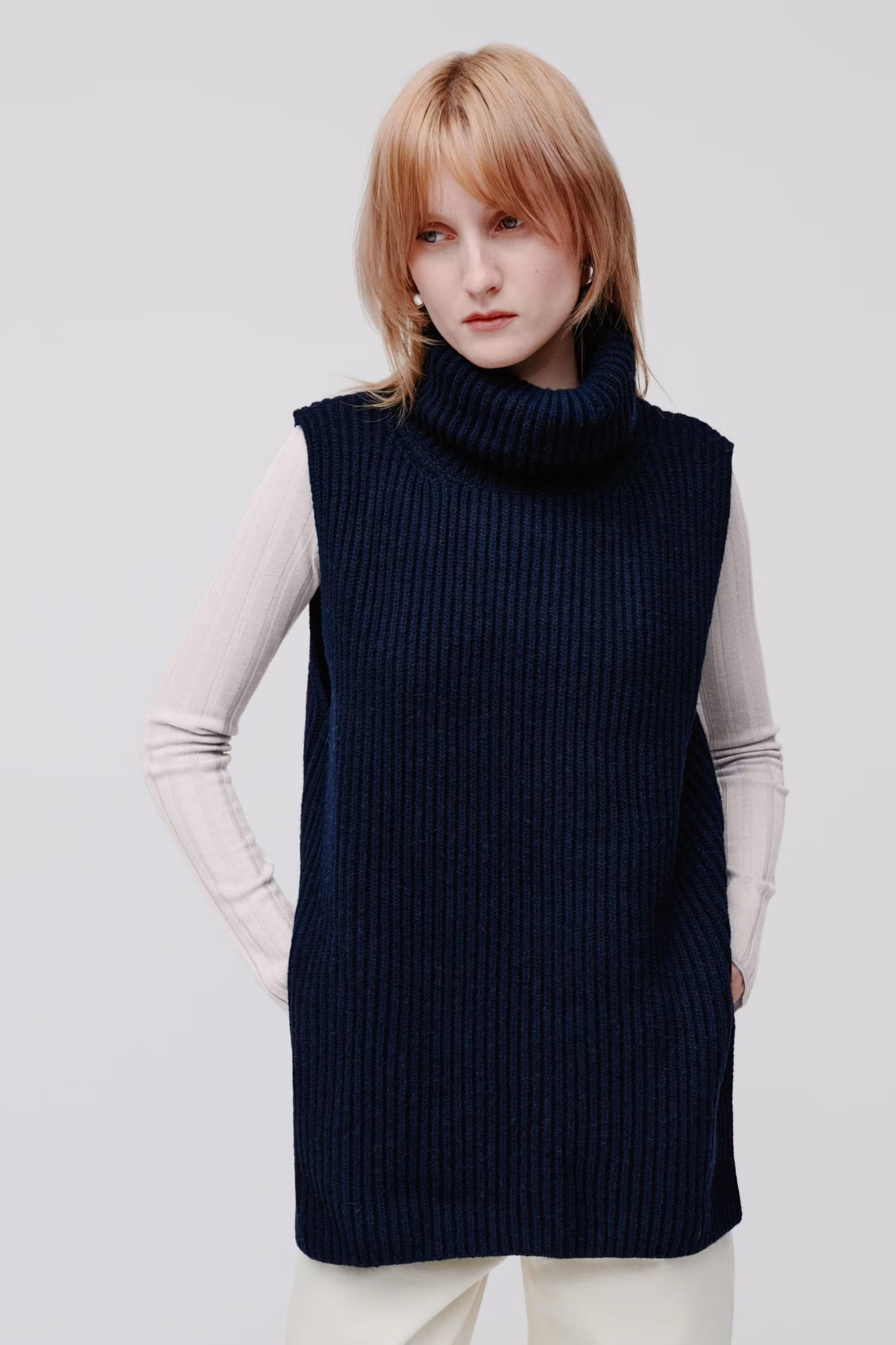 KYOMI VEST LOOKBOOK FRONT 30600508-BL900