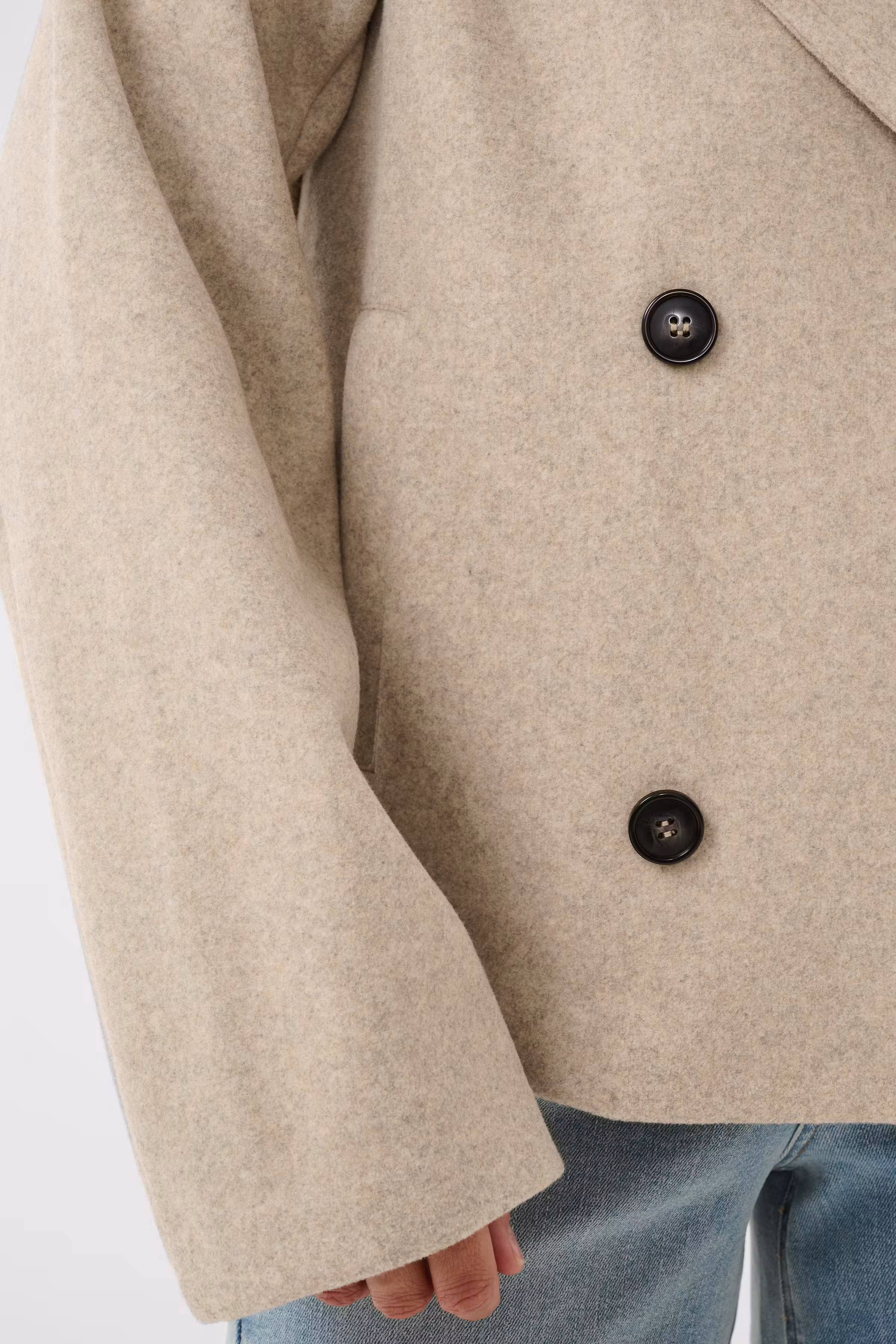 KAsaturn Frakke LOOKBOOK DETAIL 10511860-108820