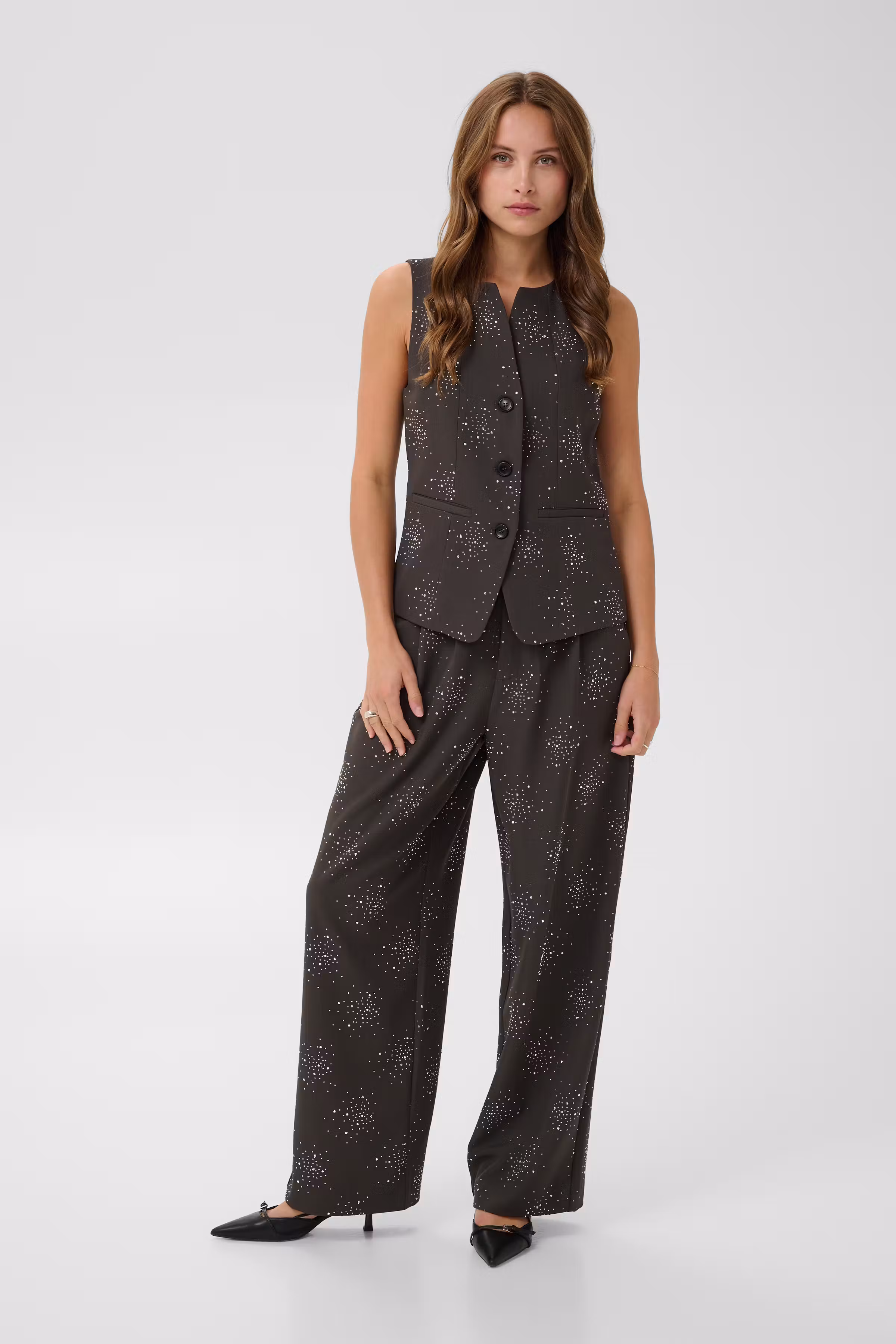UsagiSZ Vest LOOKBOOK FRONT 30515599-190000
