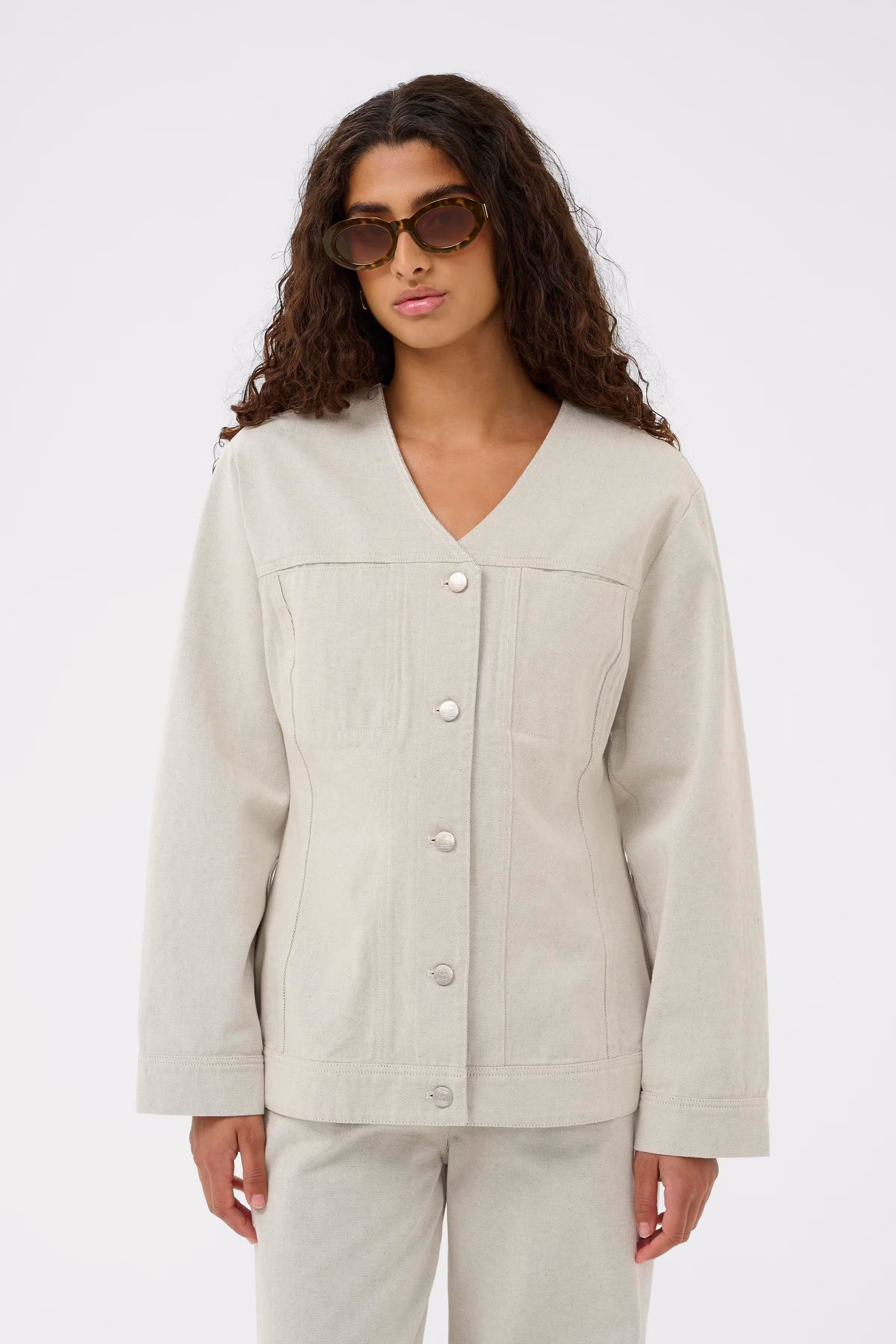 SLChrisna Solbriller LOOKBOOK FRONT 30408949-303696