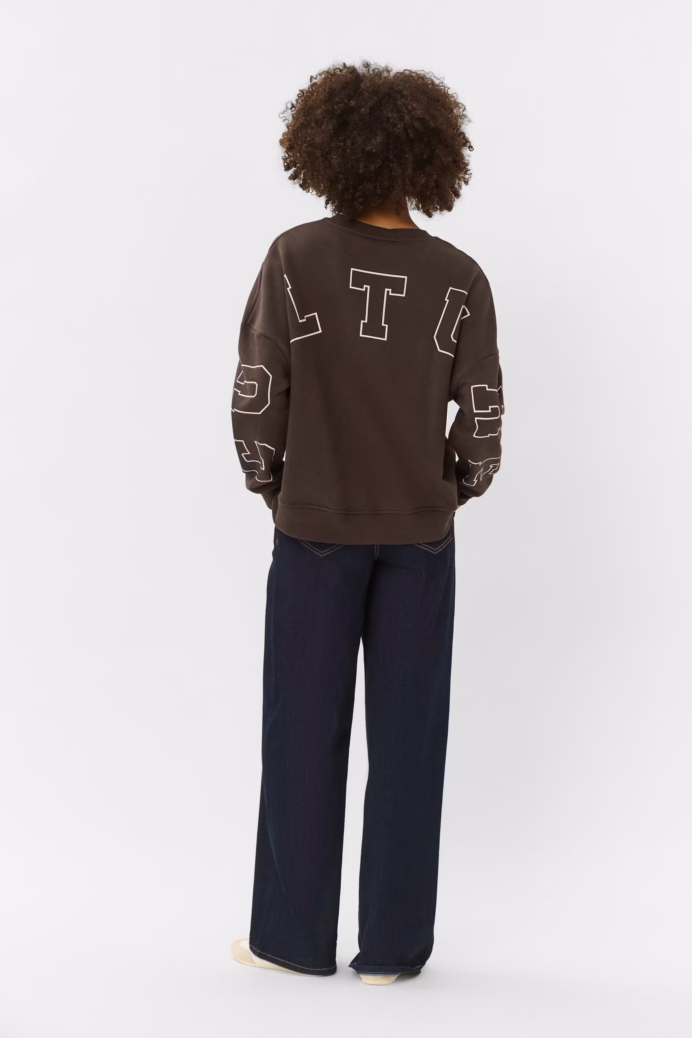 CUangela Sweatshirt LOOKBOOK BACK 50112921-190915