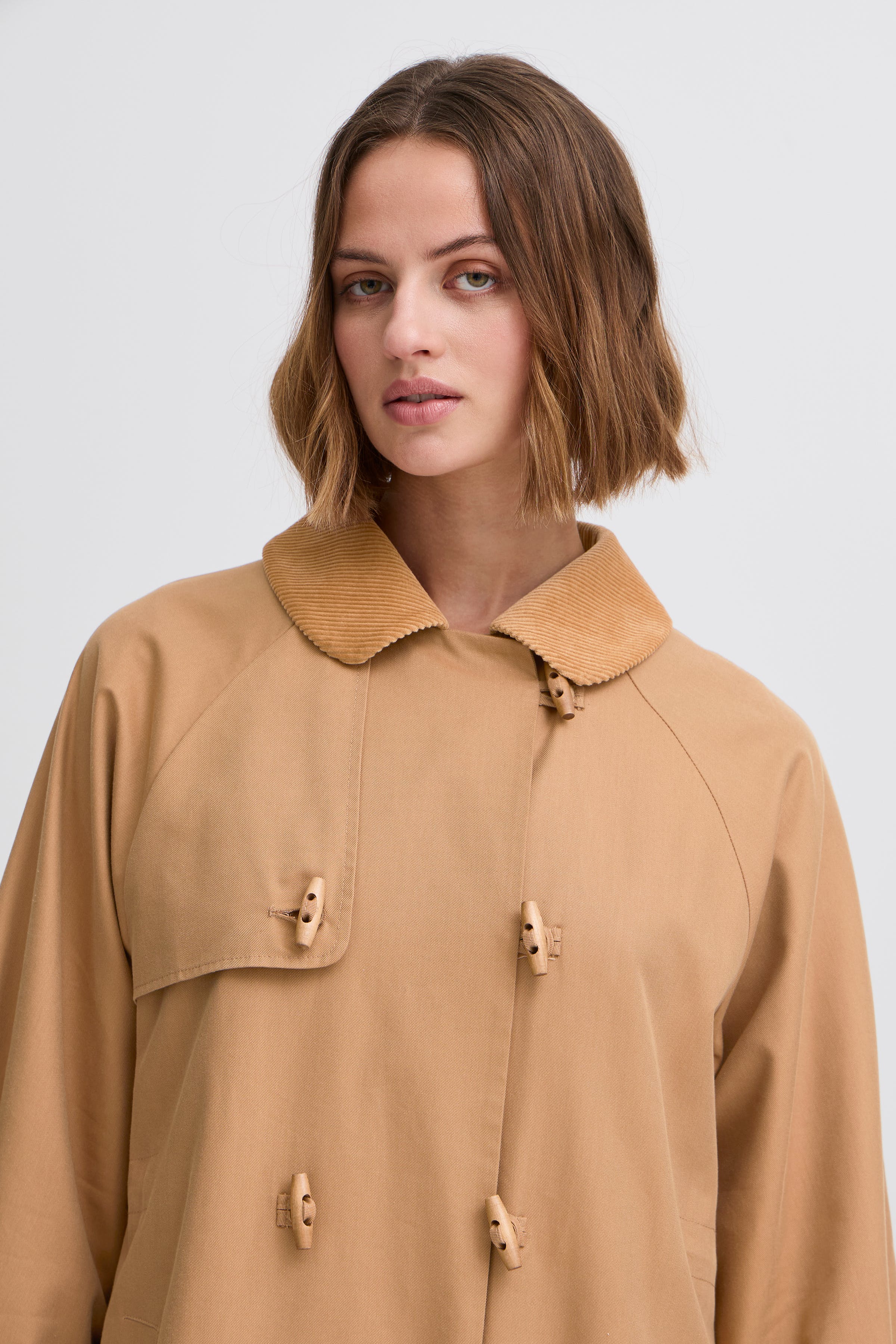 IRFIKA Jacke LOOKBOOK DETAIL 20122331-171327