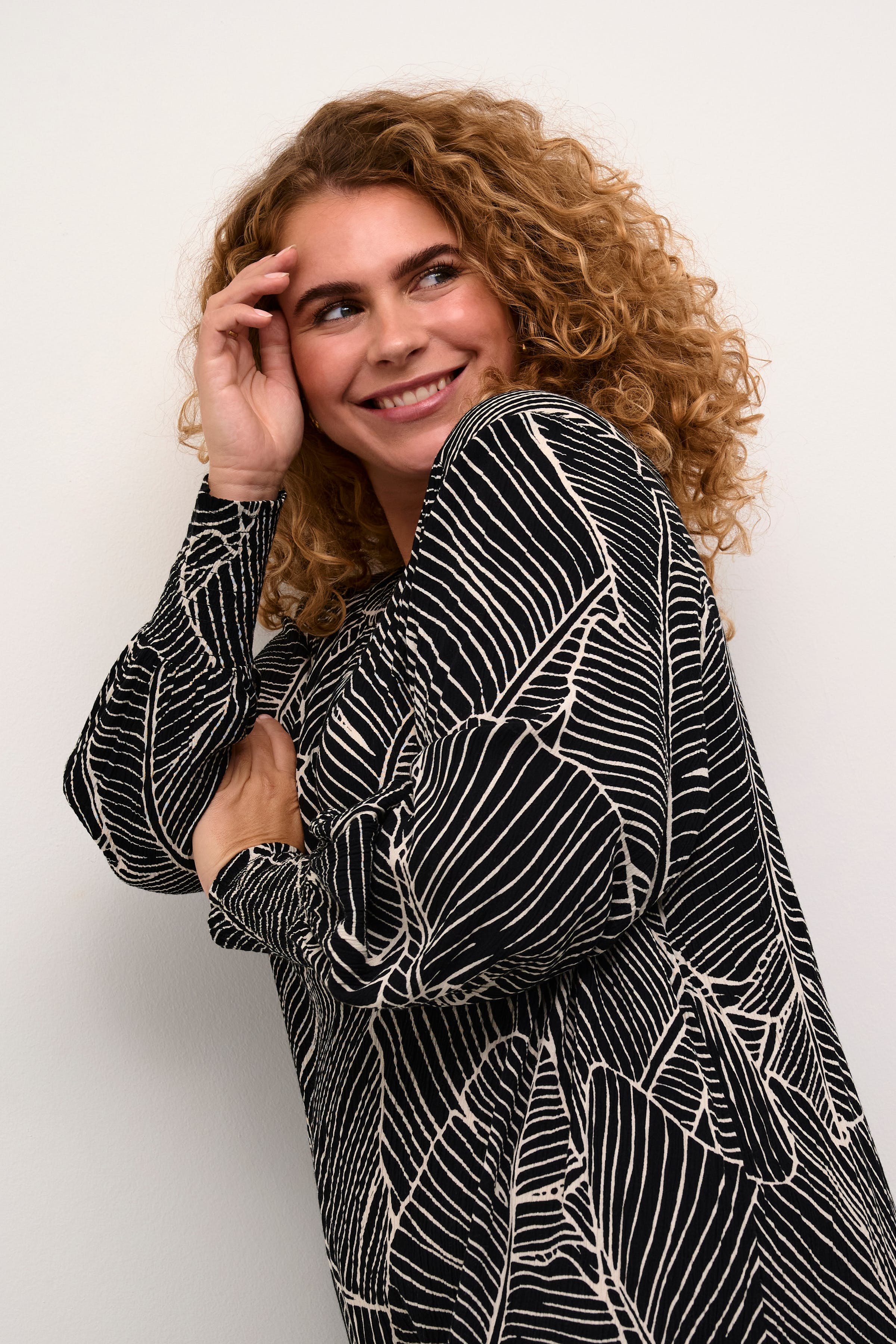 KCami Kjole LOOKBOOK DETAIL 10582031-106205