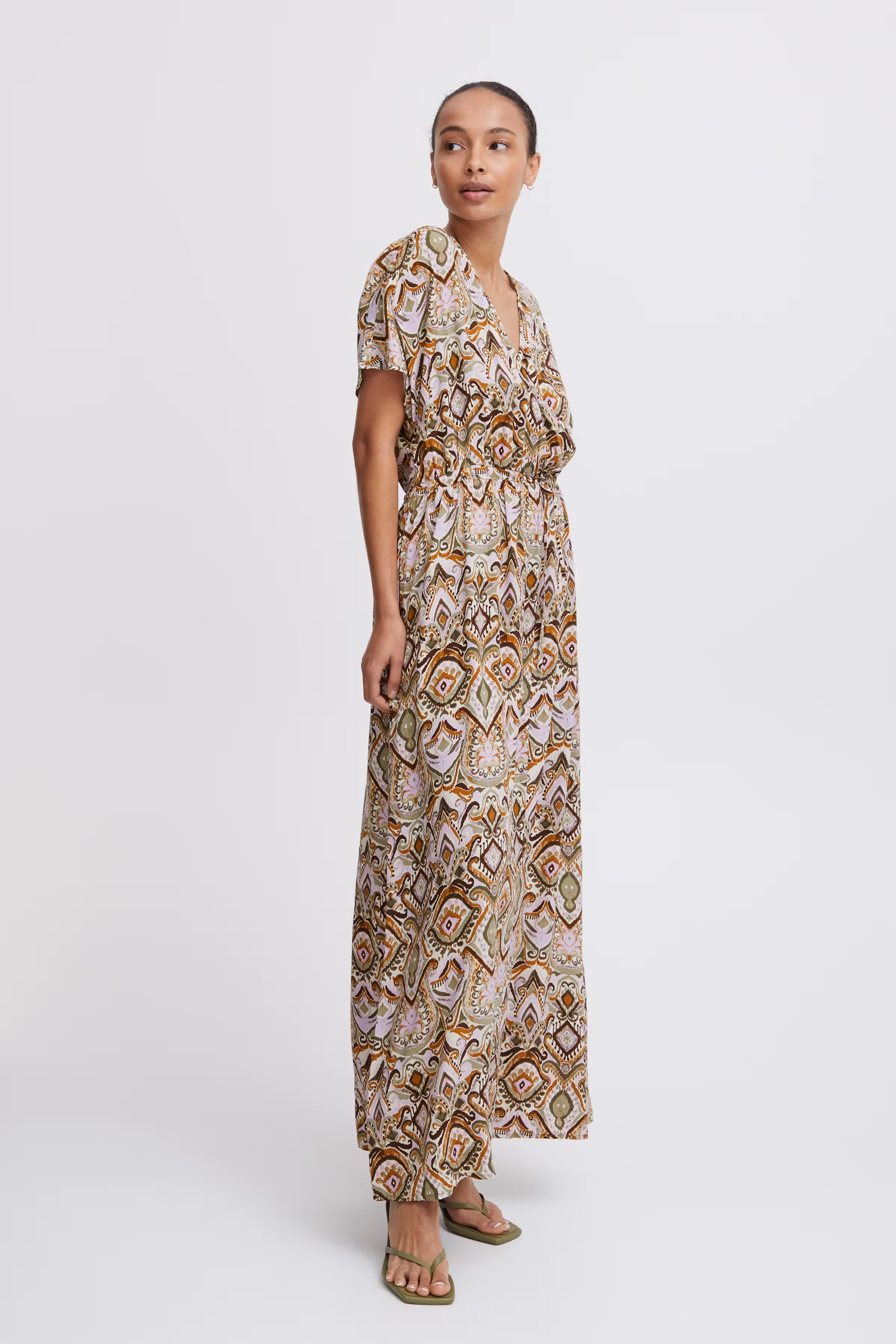 BYMMJOELLA Kleid LOOKBOOK FRONT 20814534-202952