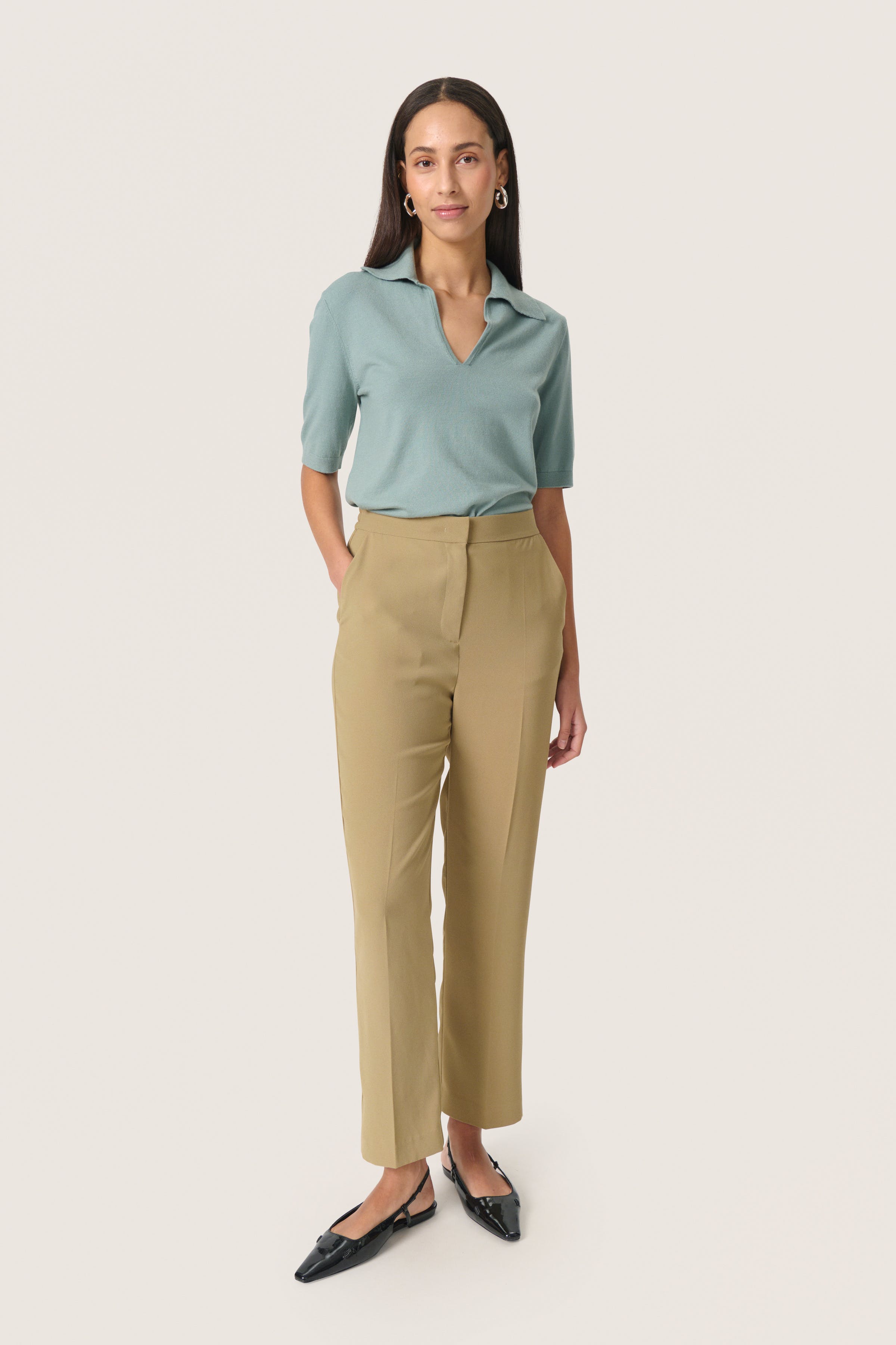 SLShirley Byxor LOOKBOOK FRONT 30407698-171019