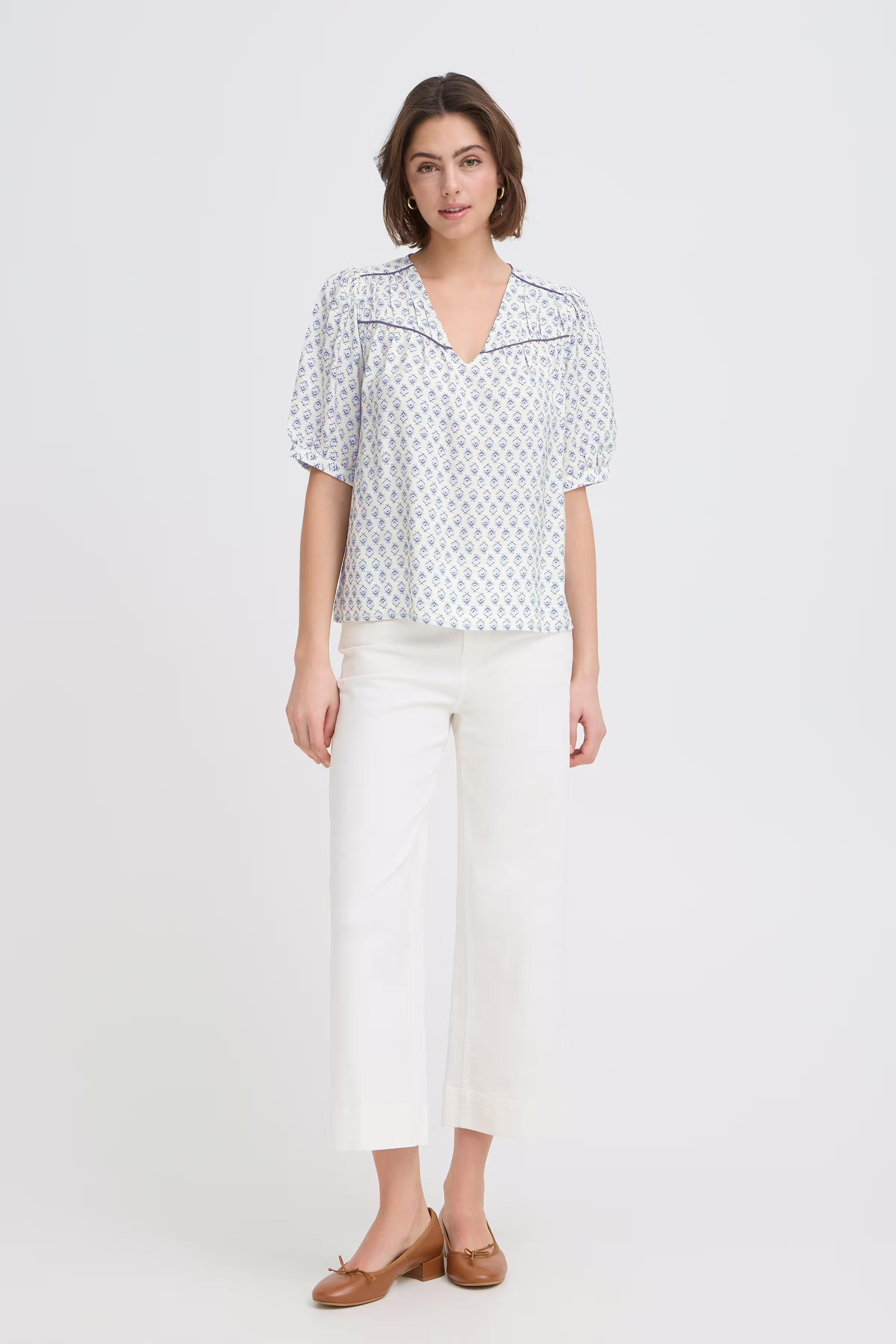 FRHITA Bluse LOOKBOOK FRONT 20617620-900009530