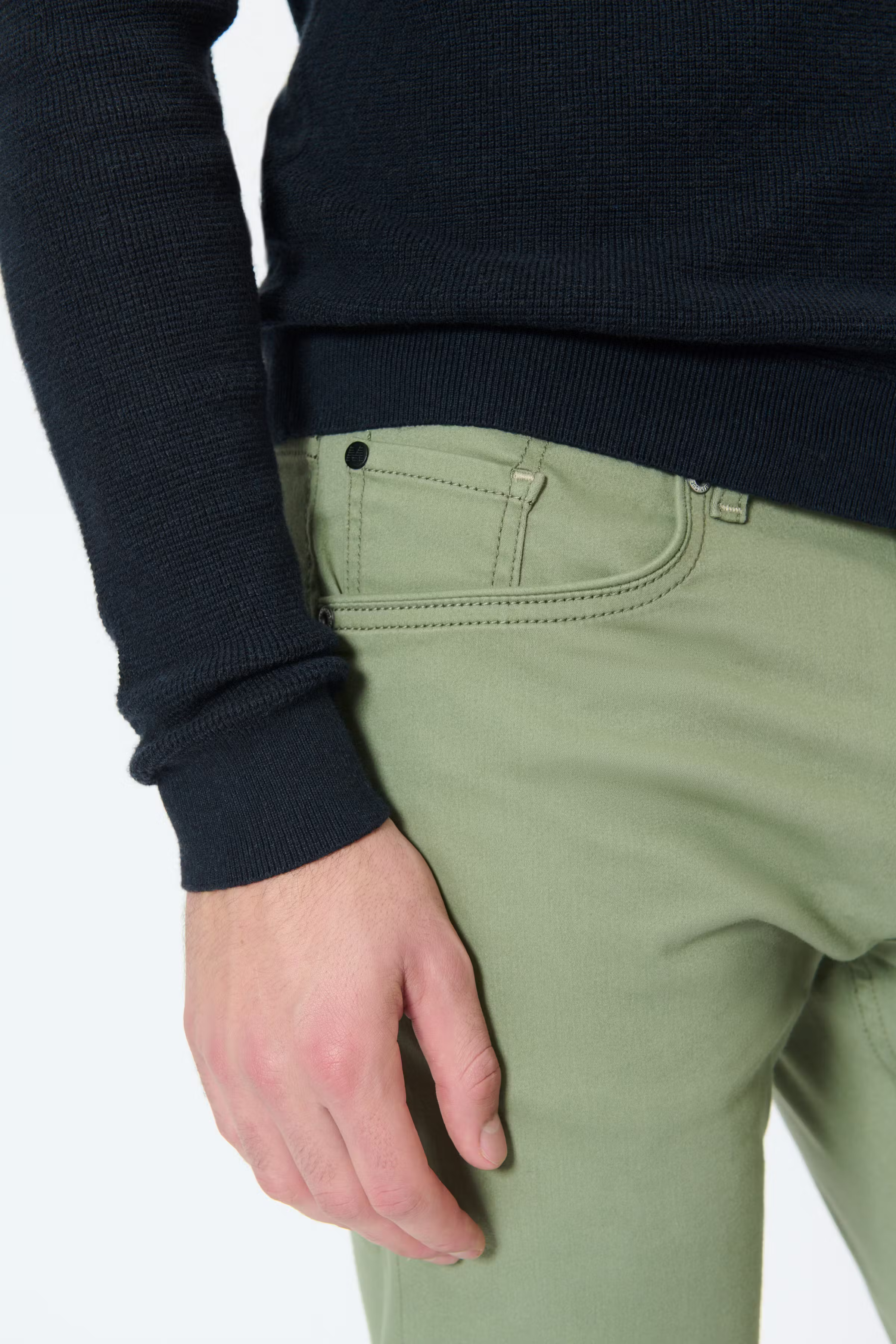 MApete Hose LOOKBOOK DETAIL 30205683-176212