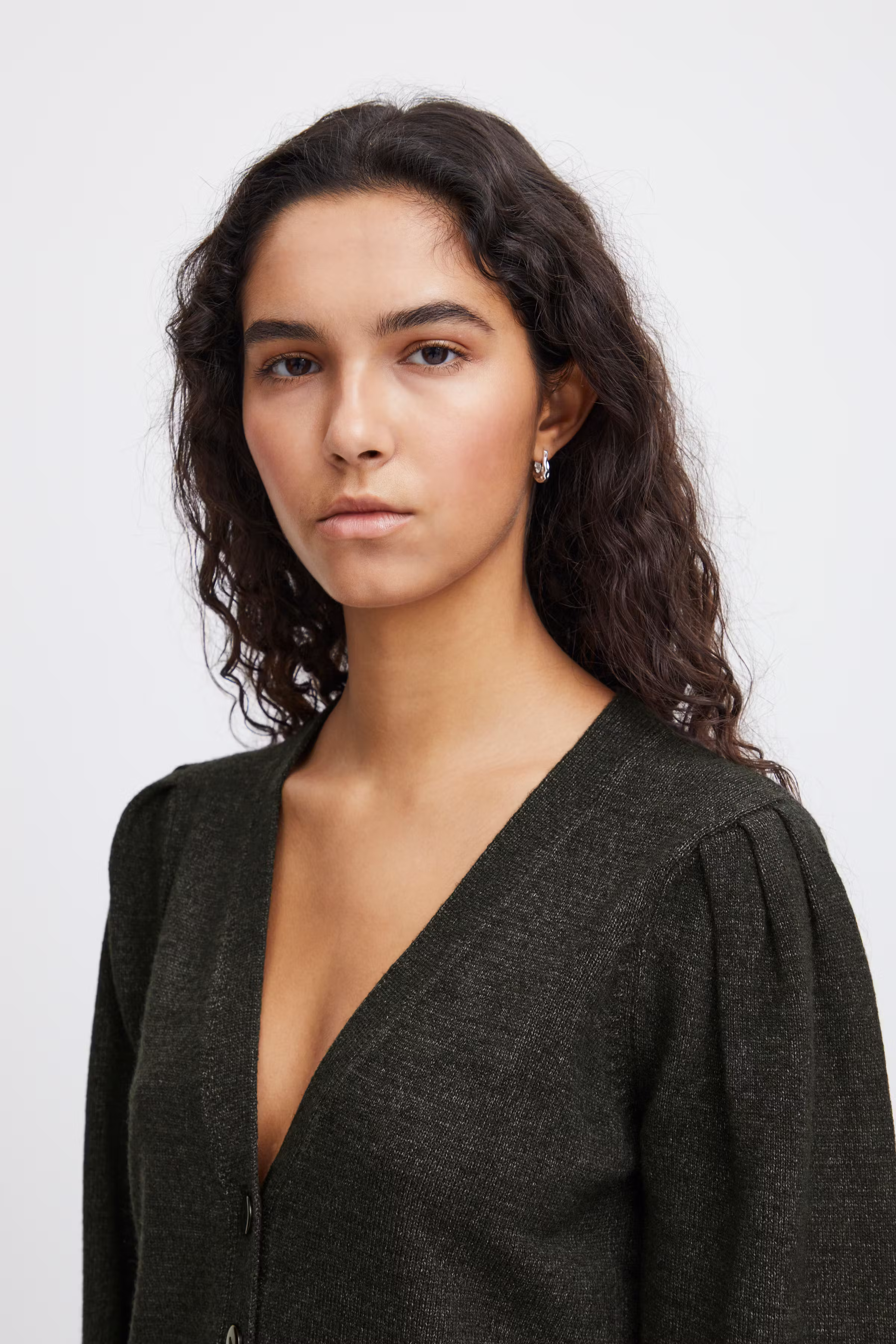 IHSELLA Cardigan LOOKBOOK DETAIL 20121304-194008