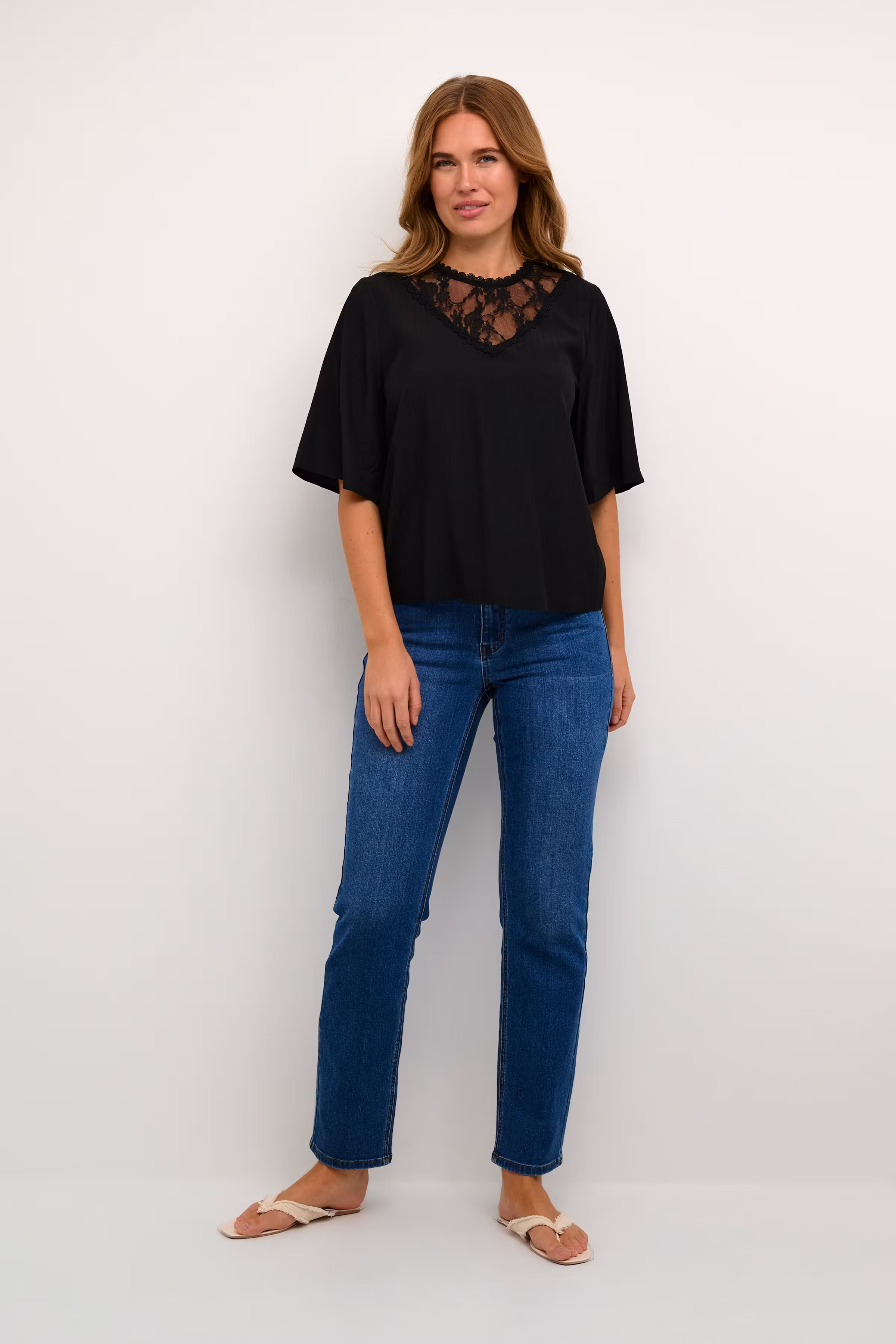 KAbarbara Bluse LOOKBOOK FRONT 10508926-100121