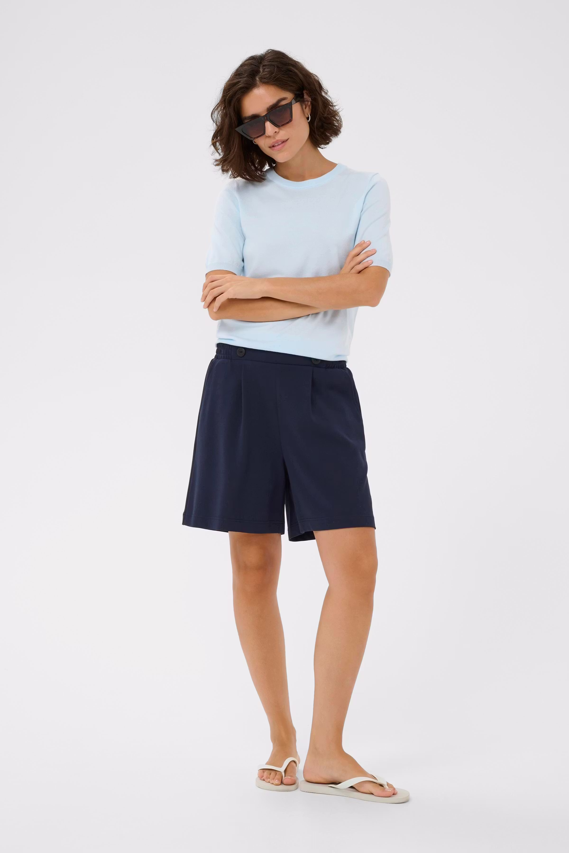 KAphoebe Shorts LOOKBOOK FRONT 10511490-194020