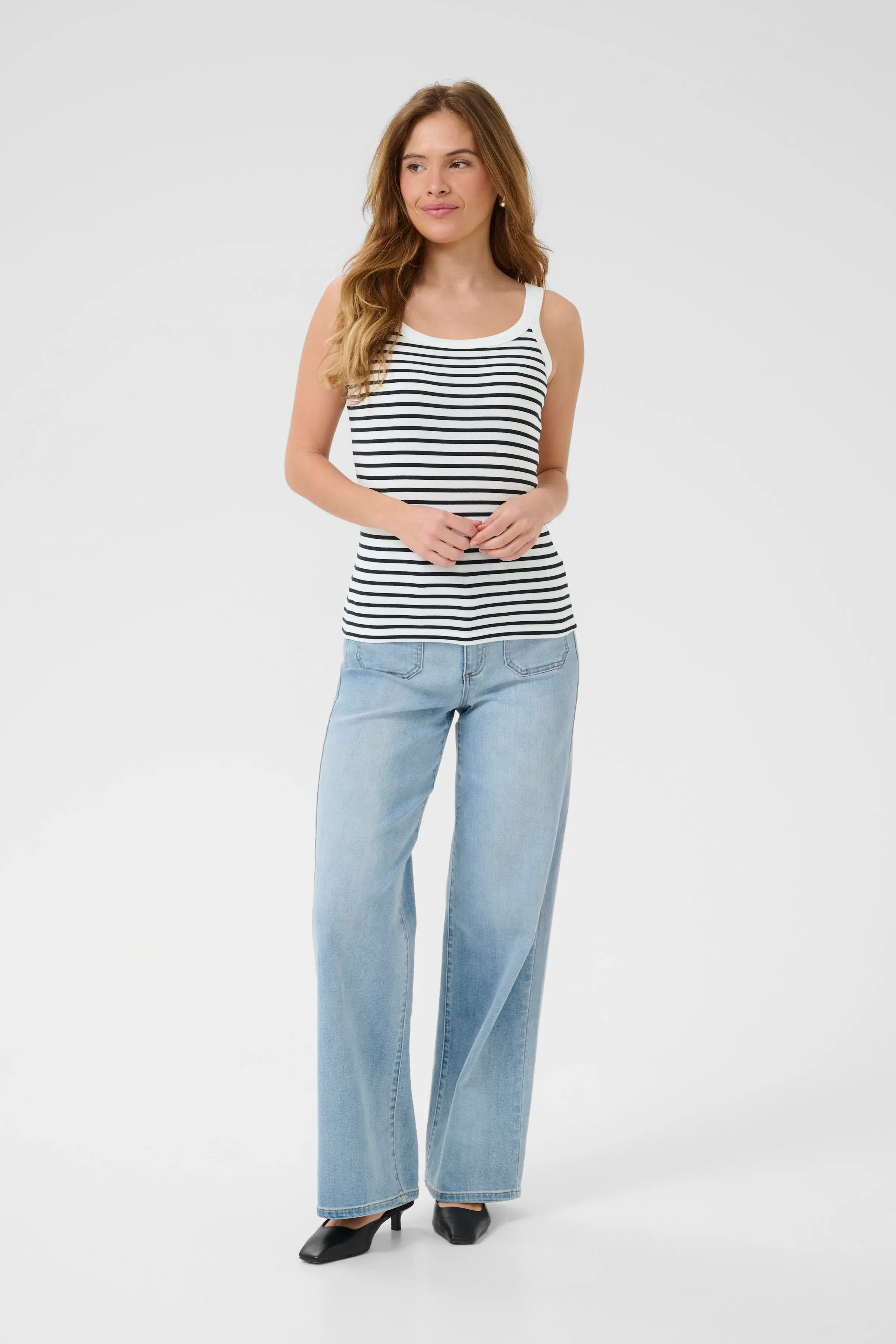 KAliddy T-shirt LOOKBOOK FRONT 10509814-105654