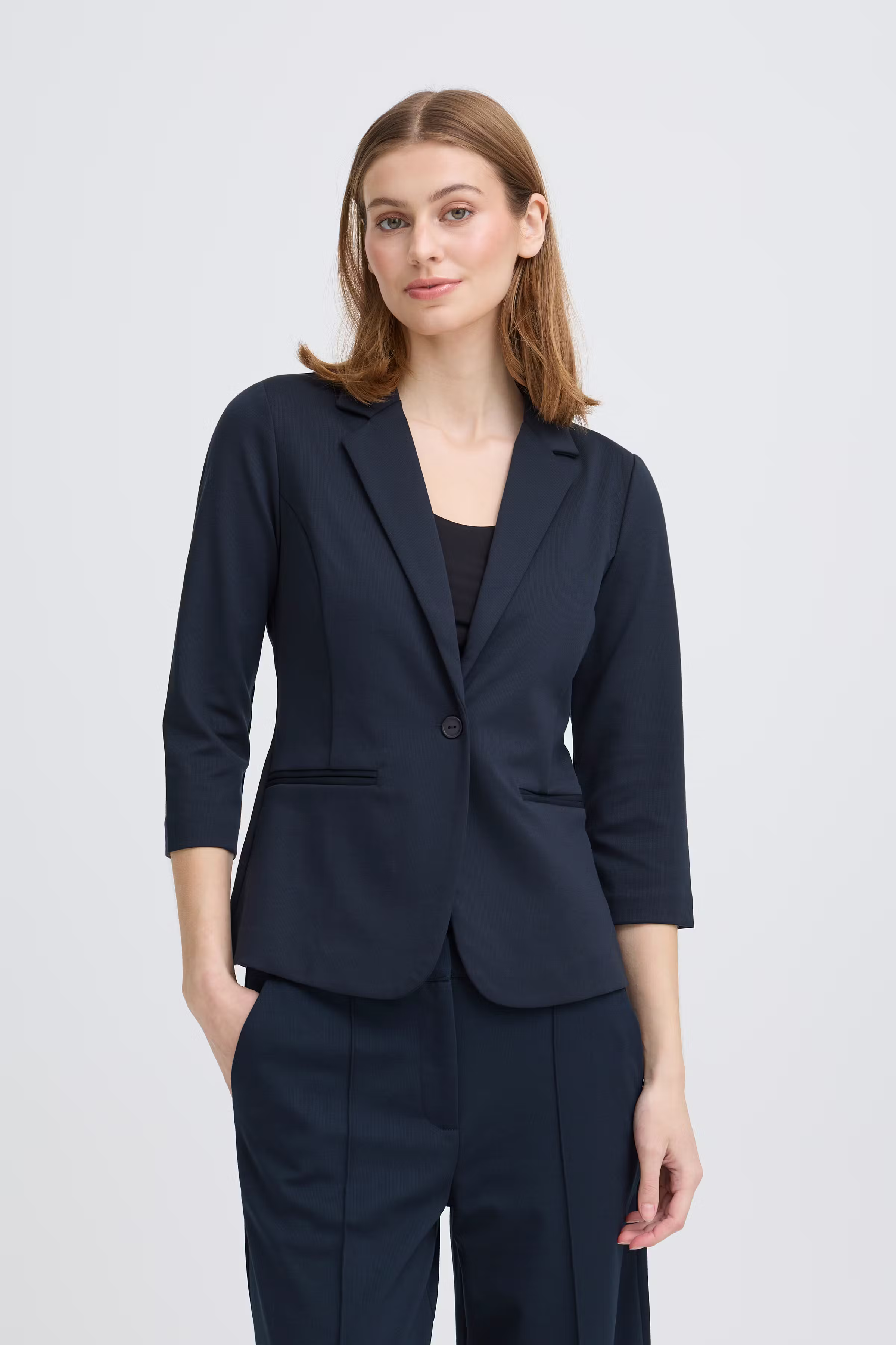 Blazer LOOKBOOK FRONT 20106631-14044