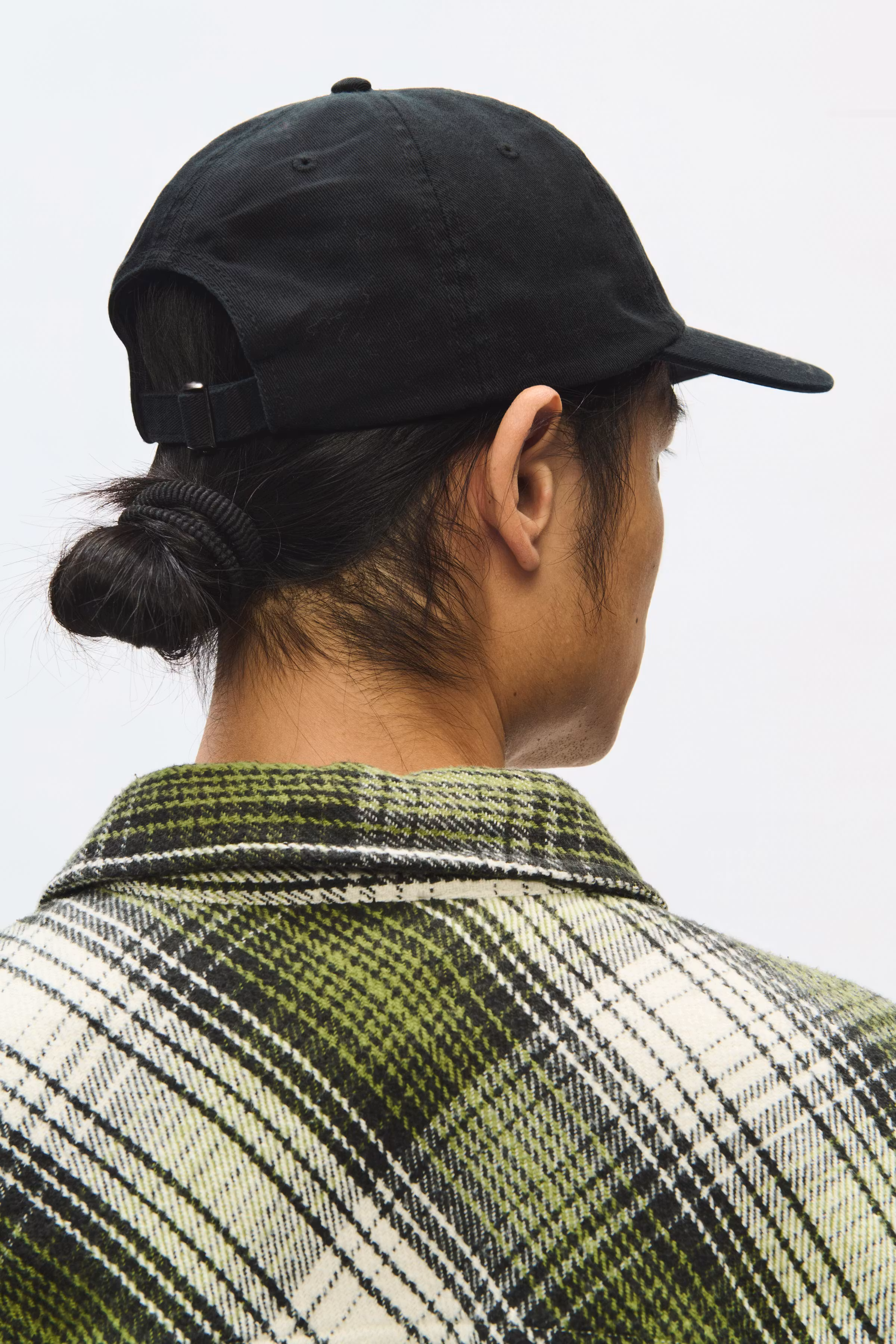 WWEli Cap LOOKBOOK DETAIL 30251374-305233