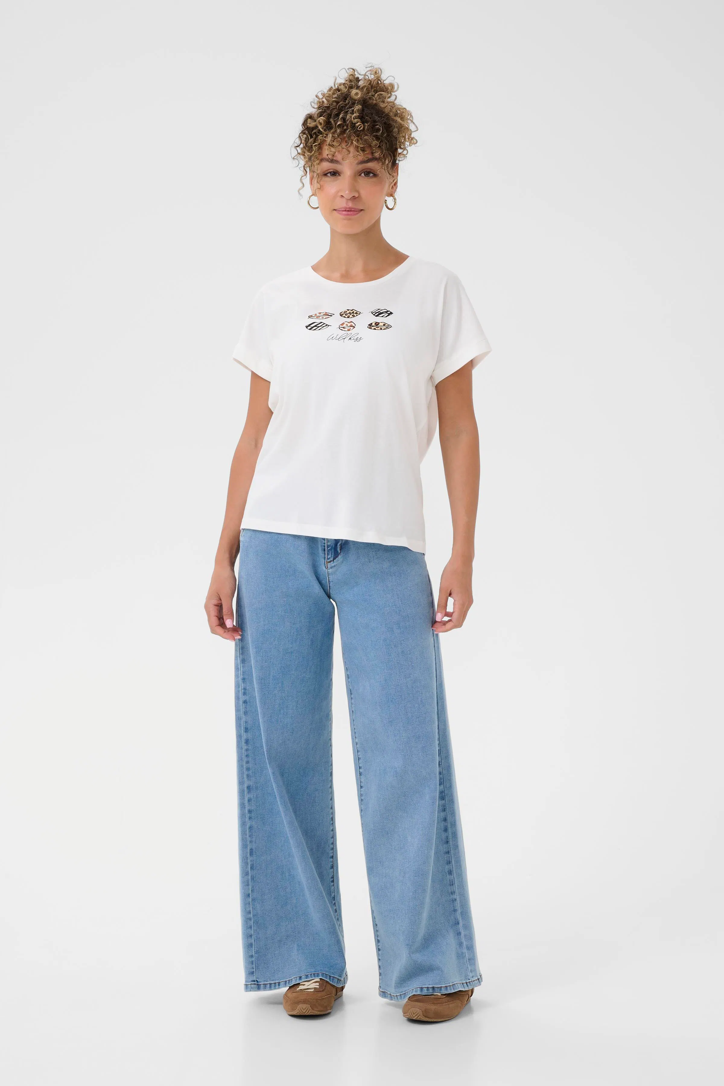 CRLumilla T-shirt LOOKBOOK FRONT 10614661-108782