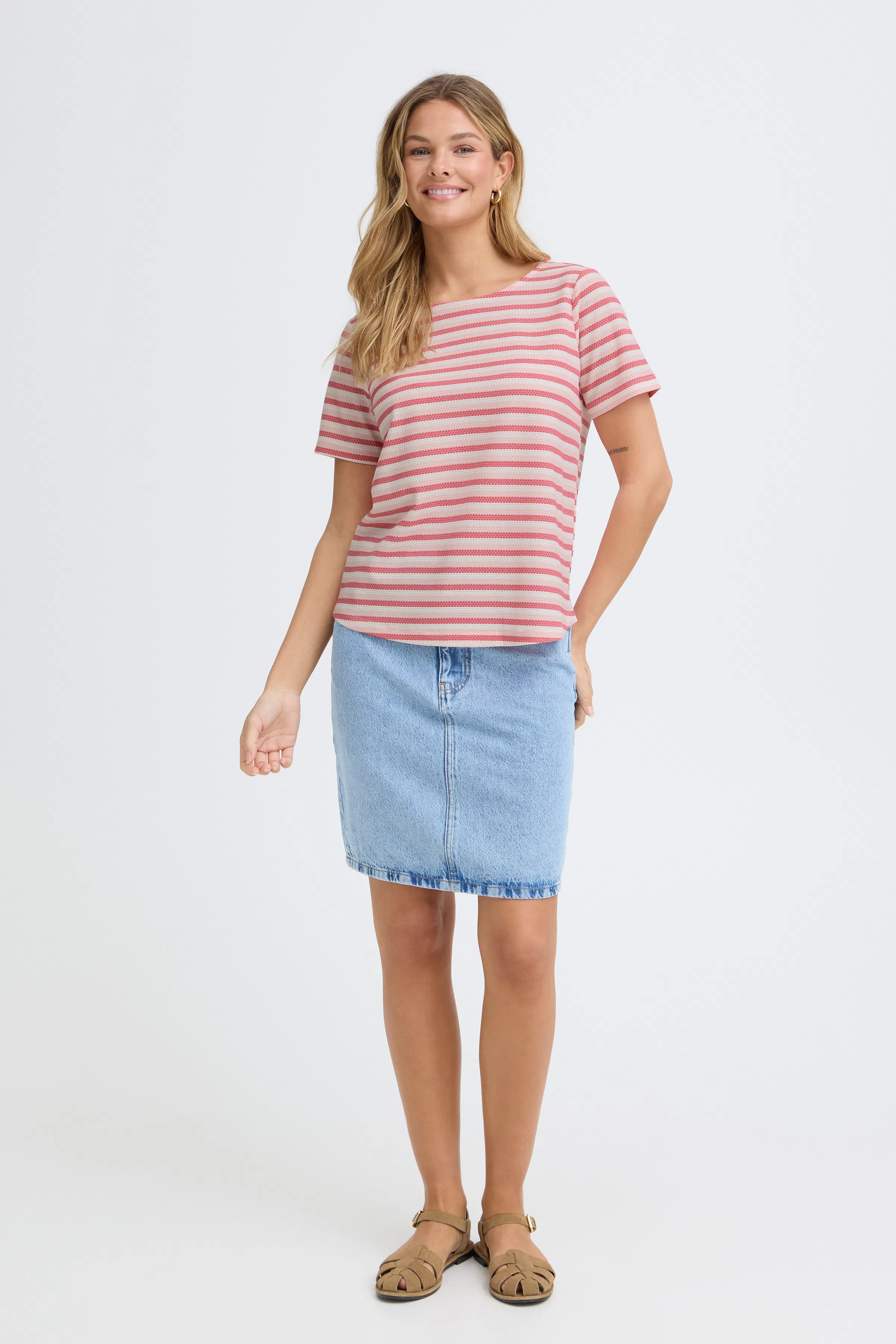 FRJOSIE T-shirt LOOKBOOK FRONT 20615550-900006203