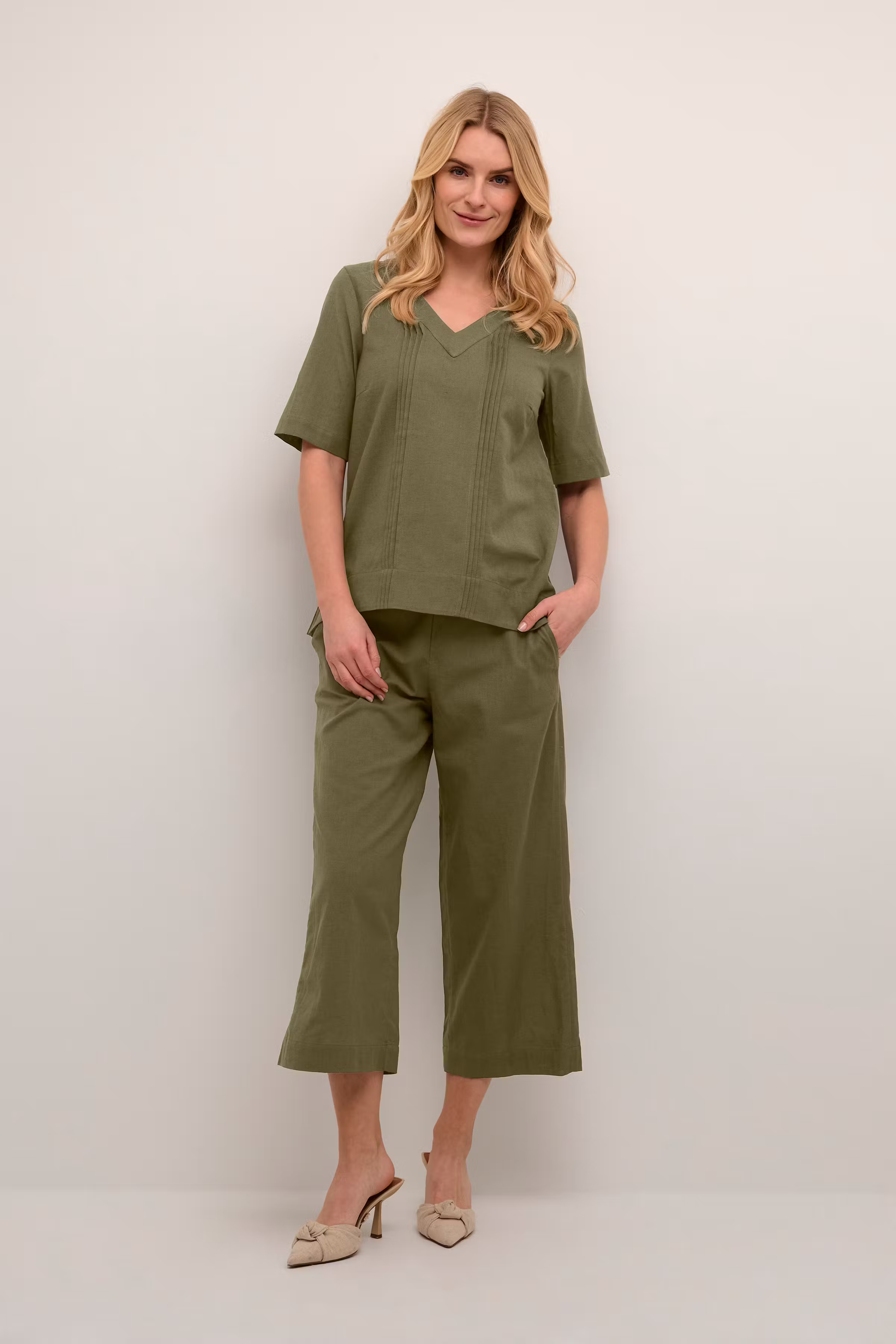 BPkia Bluse LOOKBOOK FRONT 10590413-180521B