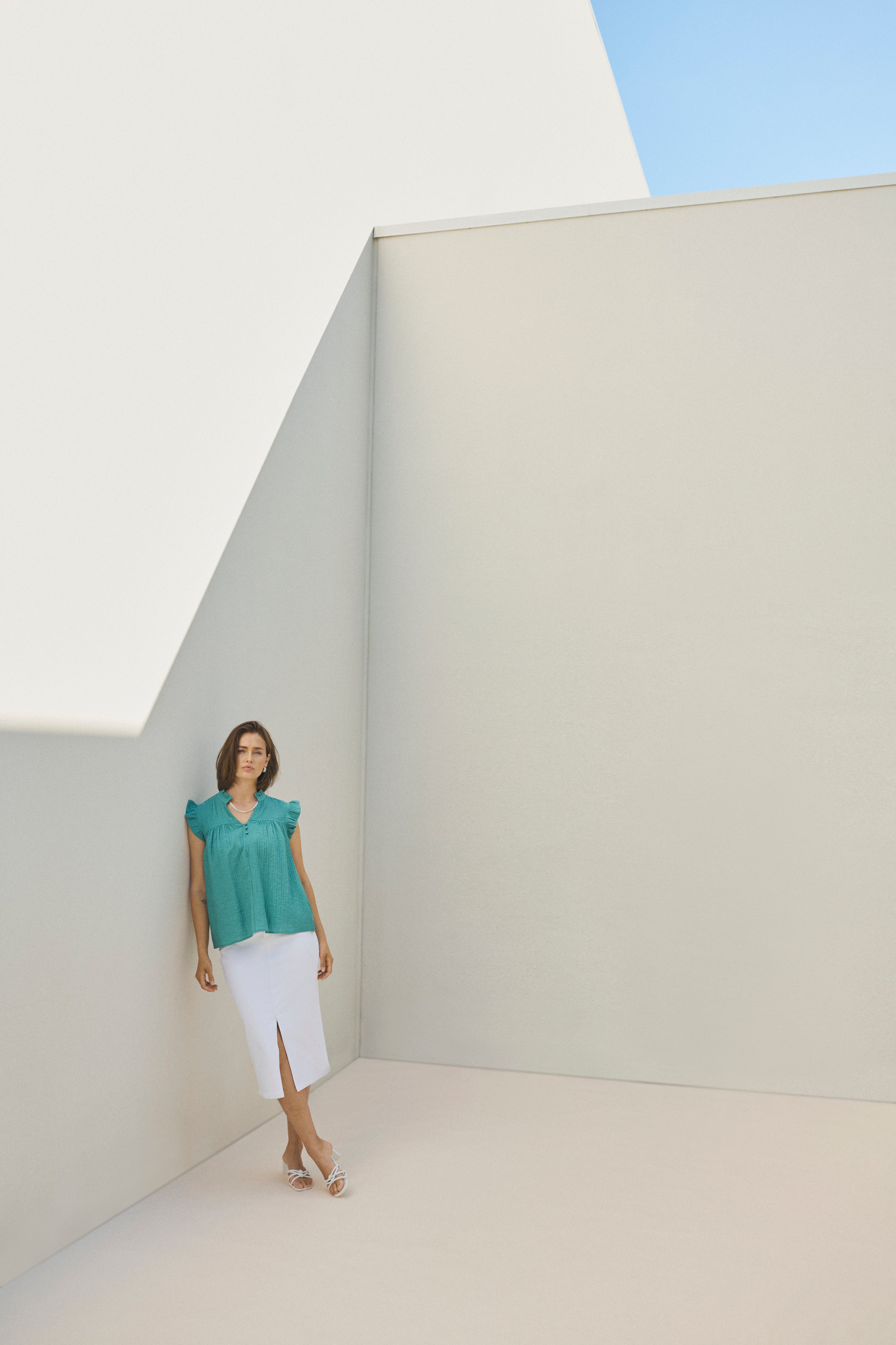 KAzelina Kjol LOCATION NONE 10508734-110602