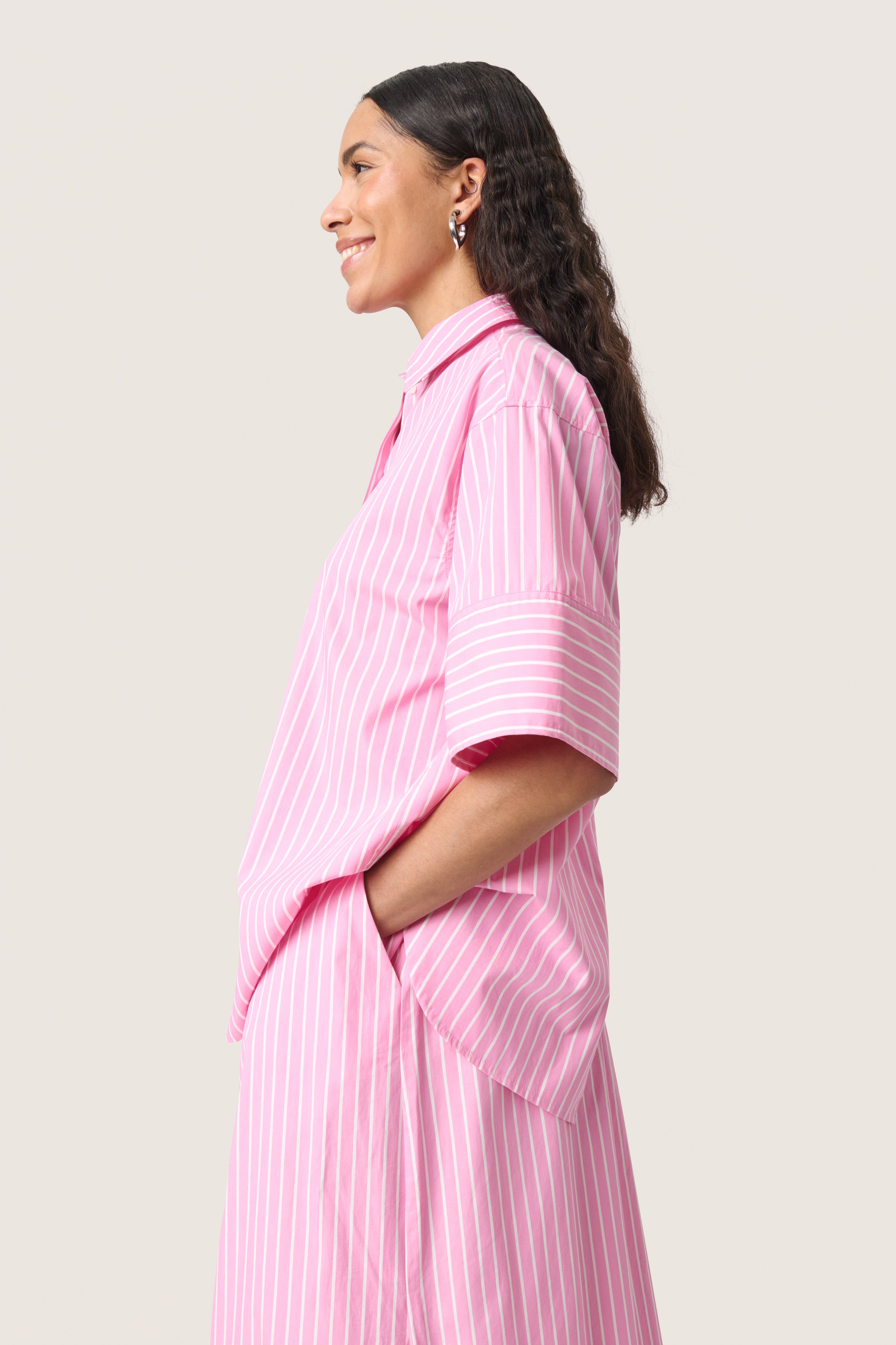 SLKaily Shirt LOOKBOOK FRONT 30408238-303715