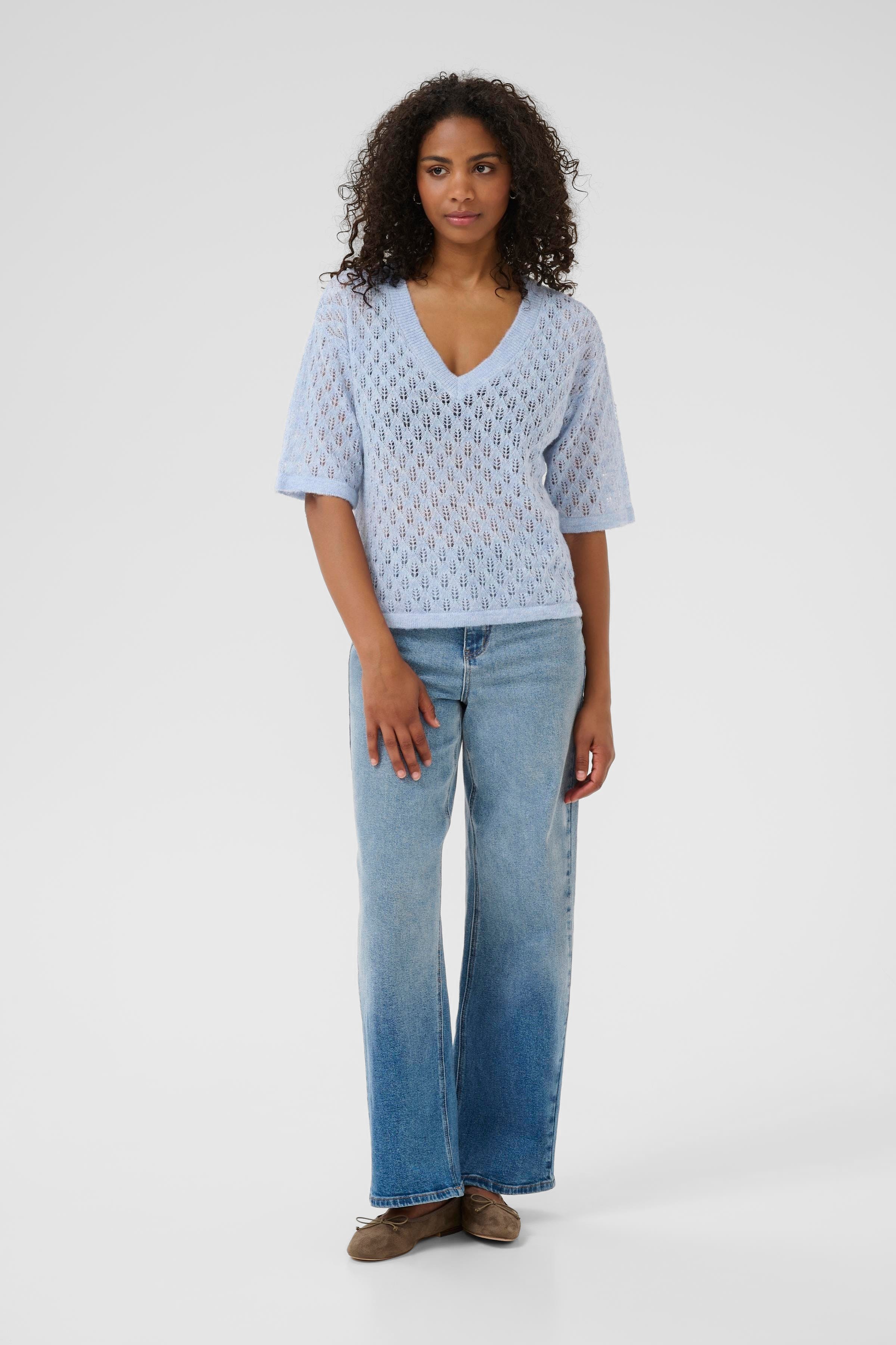 KAlourine Pullover LOOKBOOK FRONT 10510171-1540311