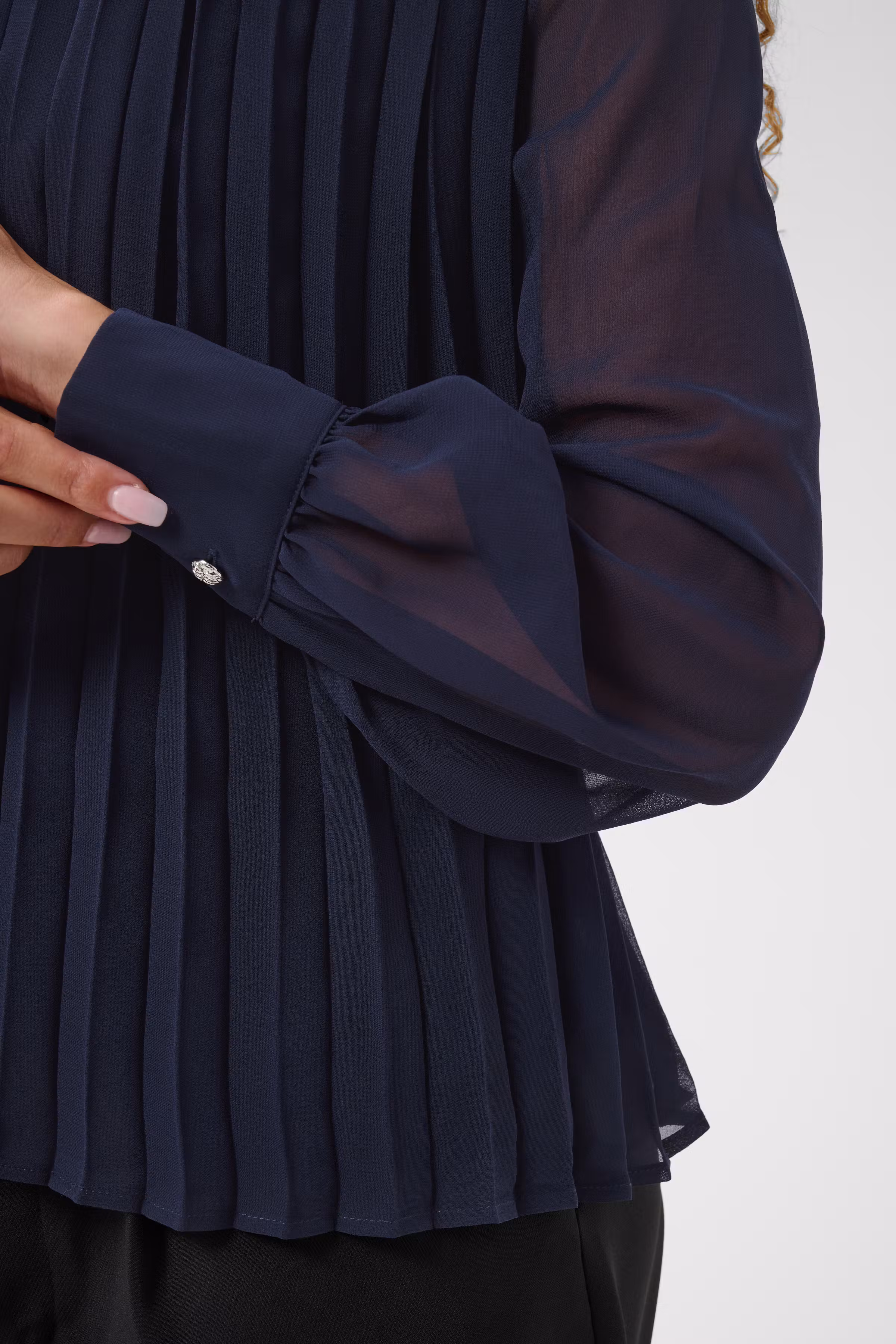 KAeloise Bluse LOOKBOOK DETAIL 10512578-193927