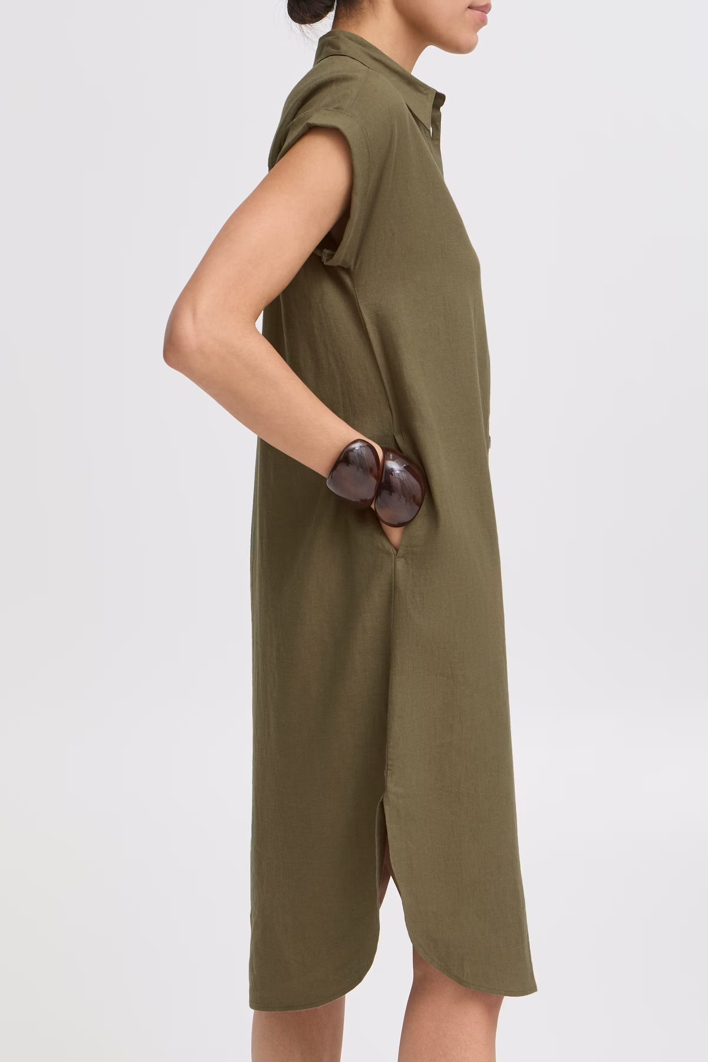 BYFALAKKA Kjole LOOKBOOK DETAIL 20814553-190510