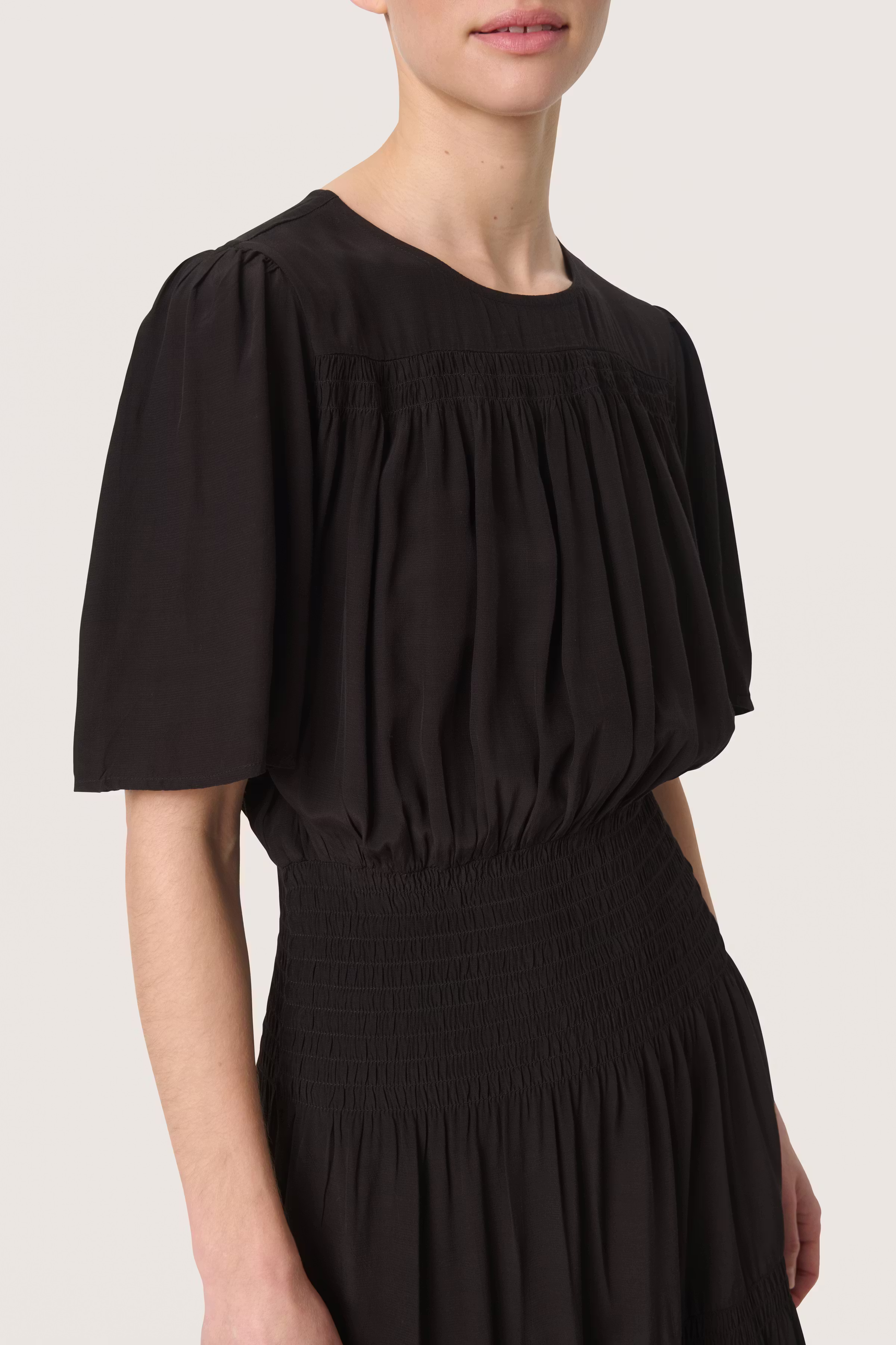 SLLayna Jurk LOOKBOOK DETAIL 30407725-194008