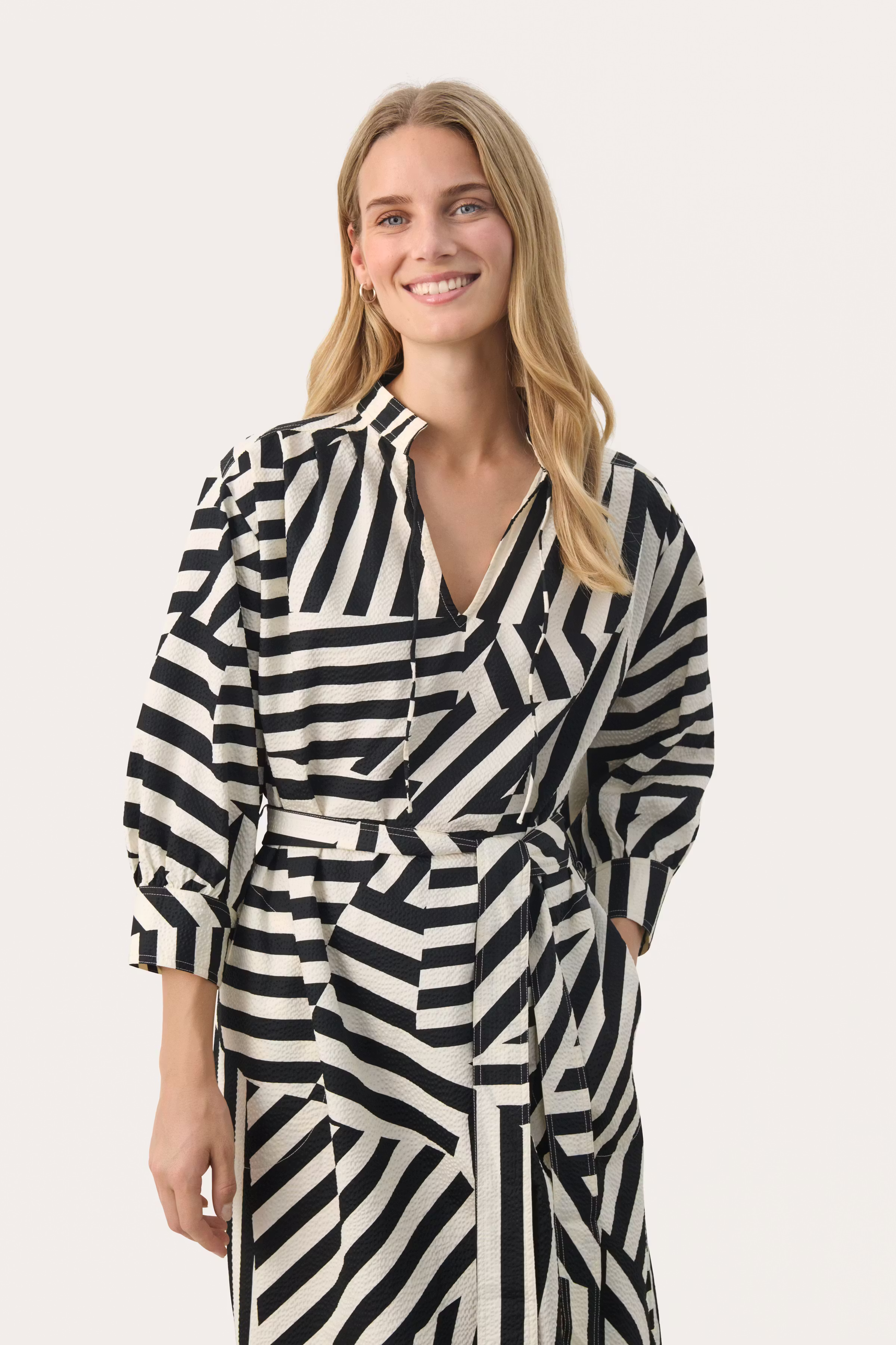 EnaPW Jurk LOOKBOOK FRONT 30309593-302748