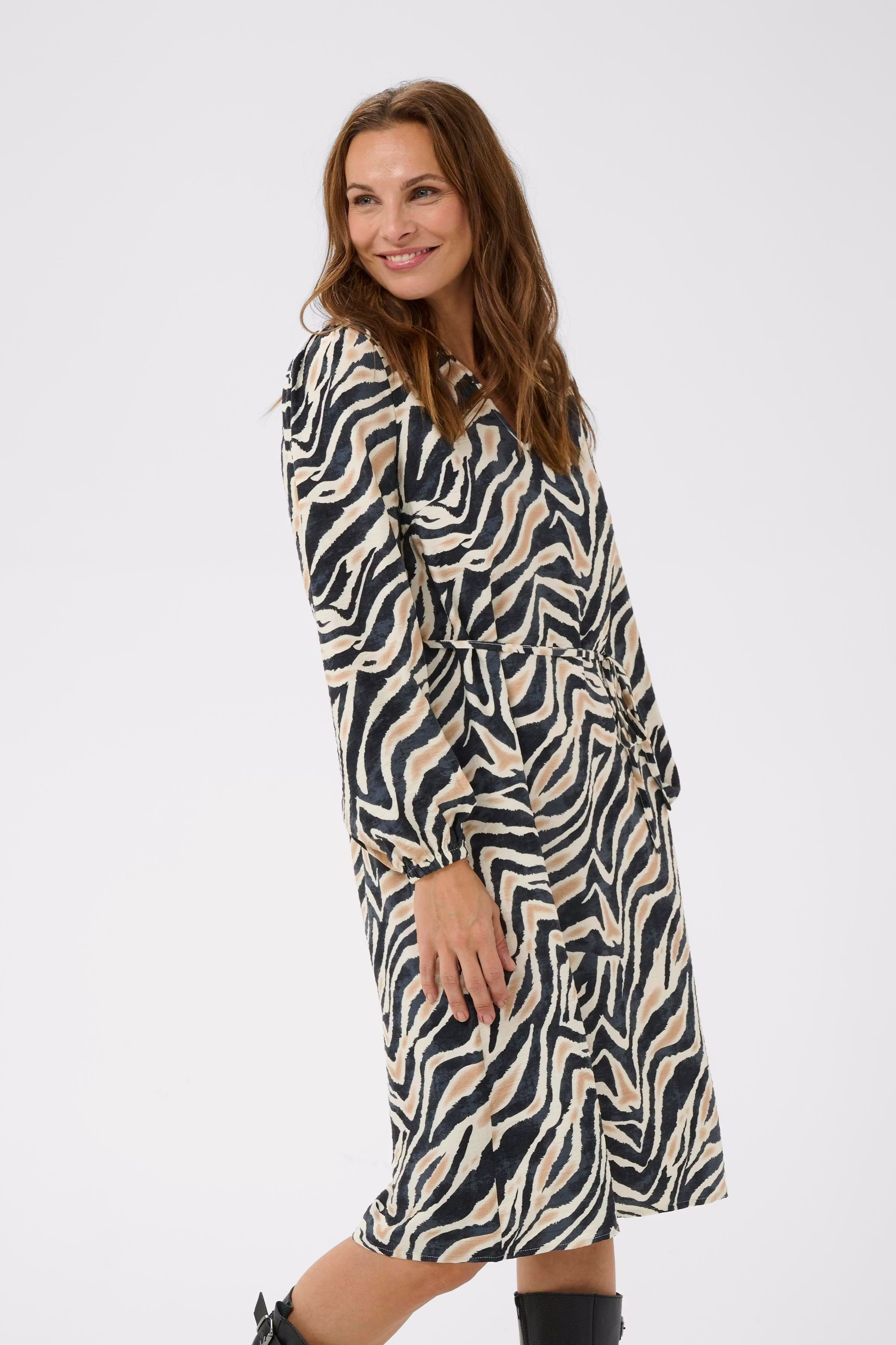 BPaurea Jurk LOOKBOOK FRONT 40200099-109142