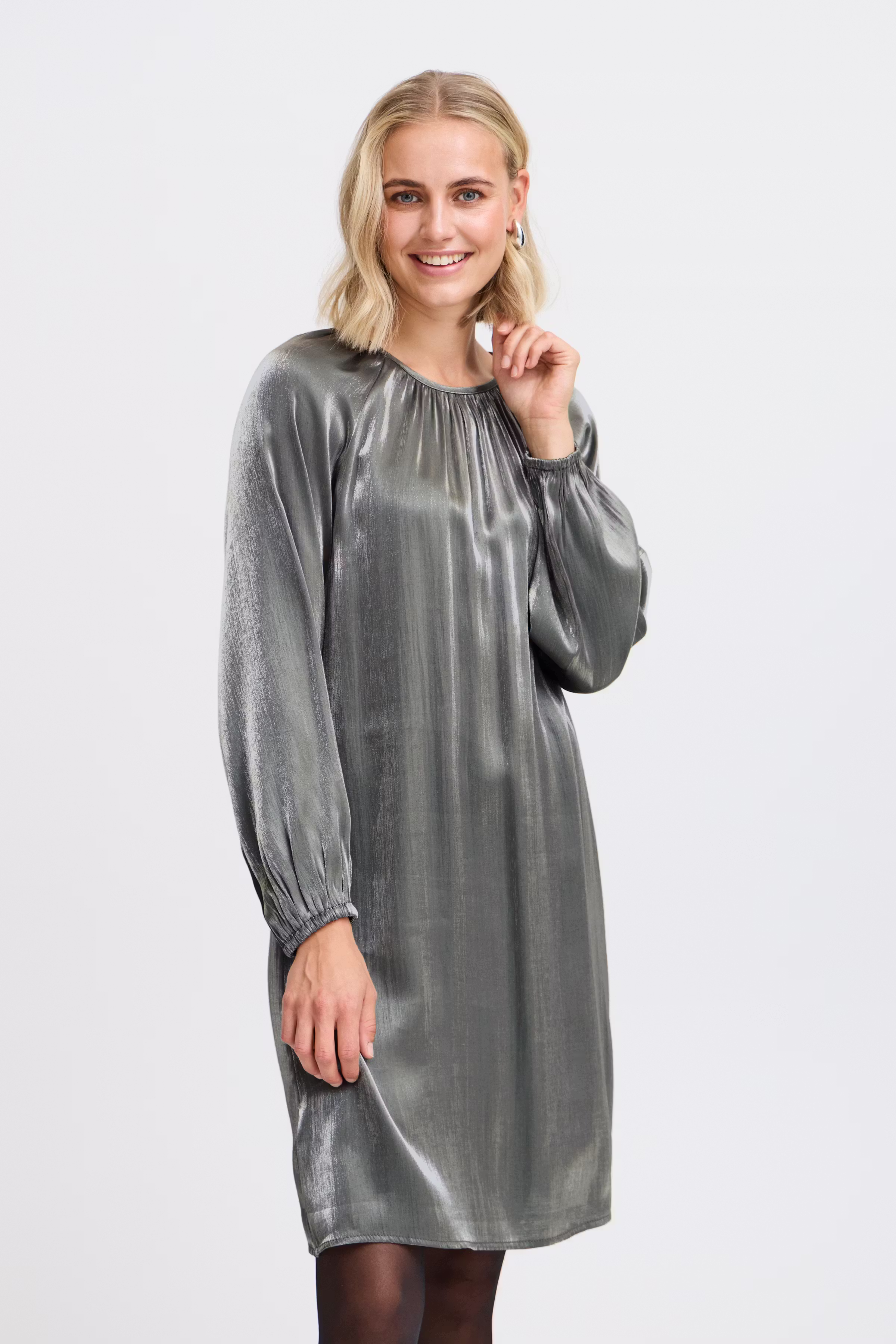 FRYOLANDA Klänning LOOKBOOK FRONT 20615197-194205