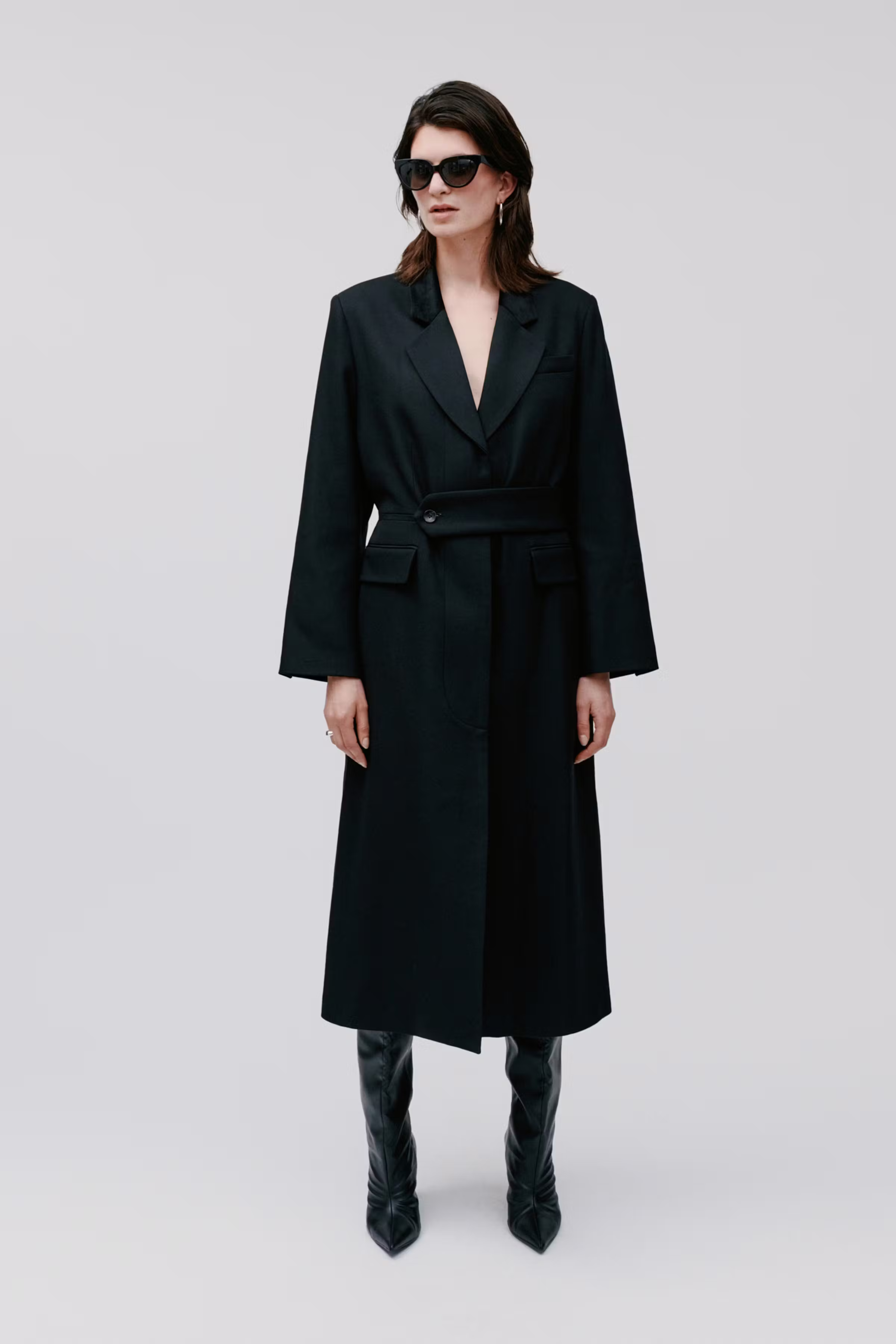 CORI Blazer LOOKBOOK FRONT 30699150-BK999