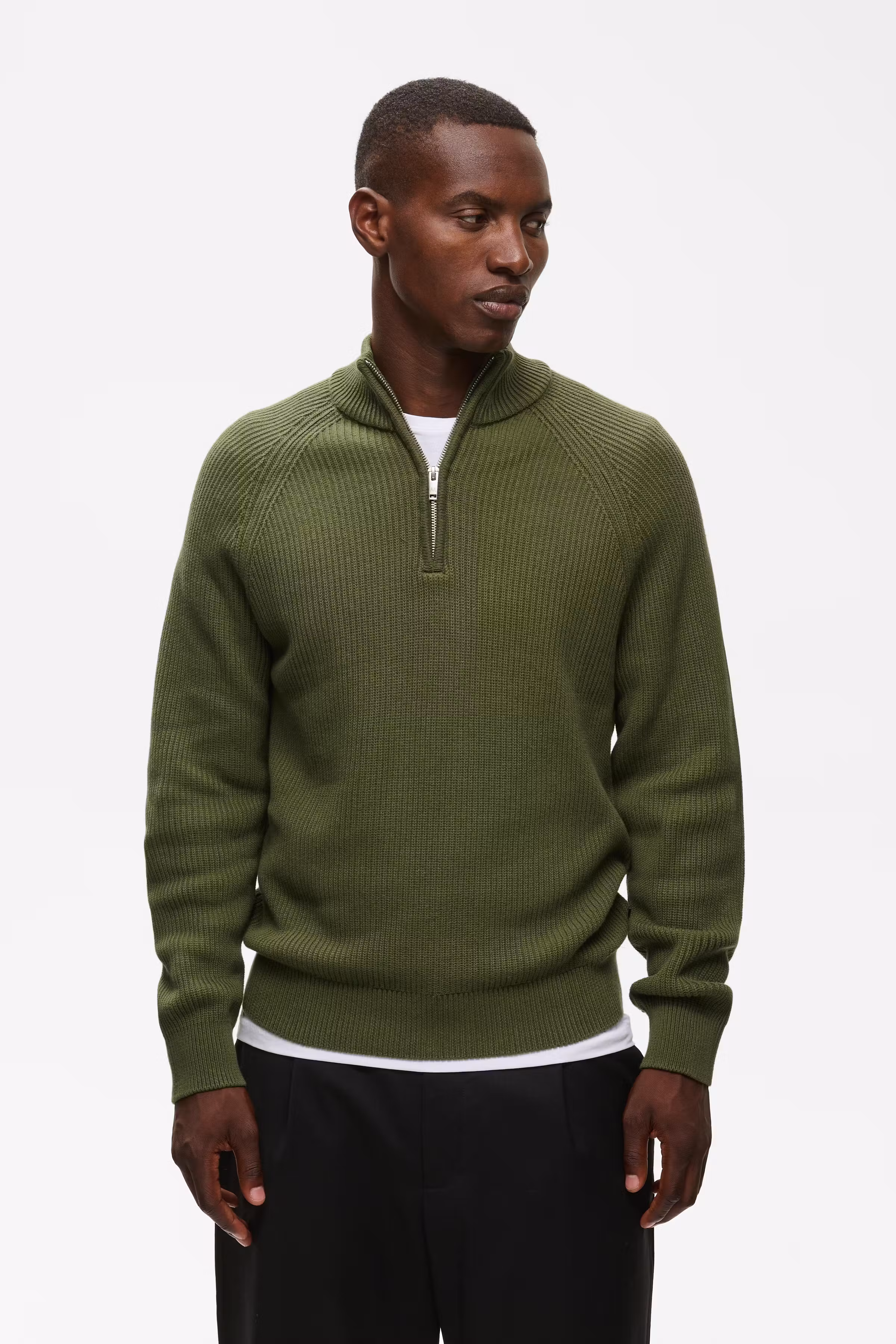 MAhellson Pullover LOOKBOOK FRONT 30209400-190515