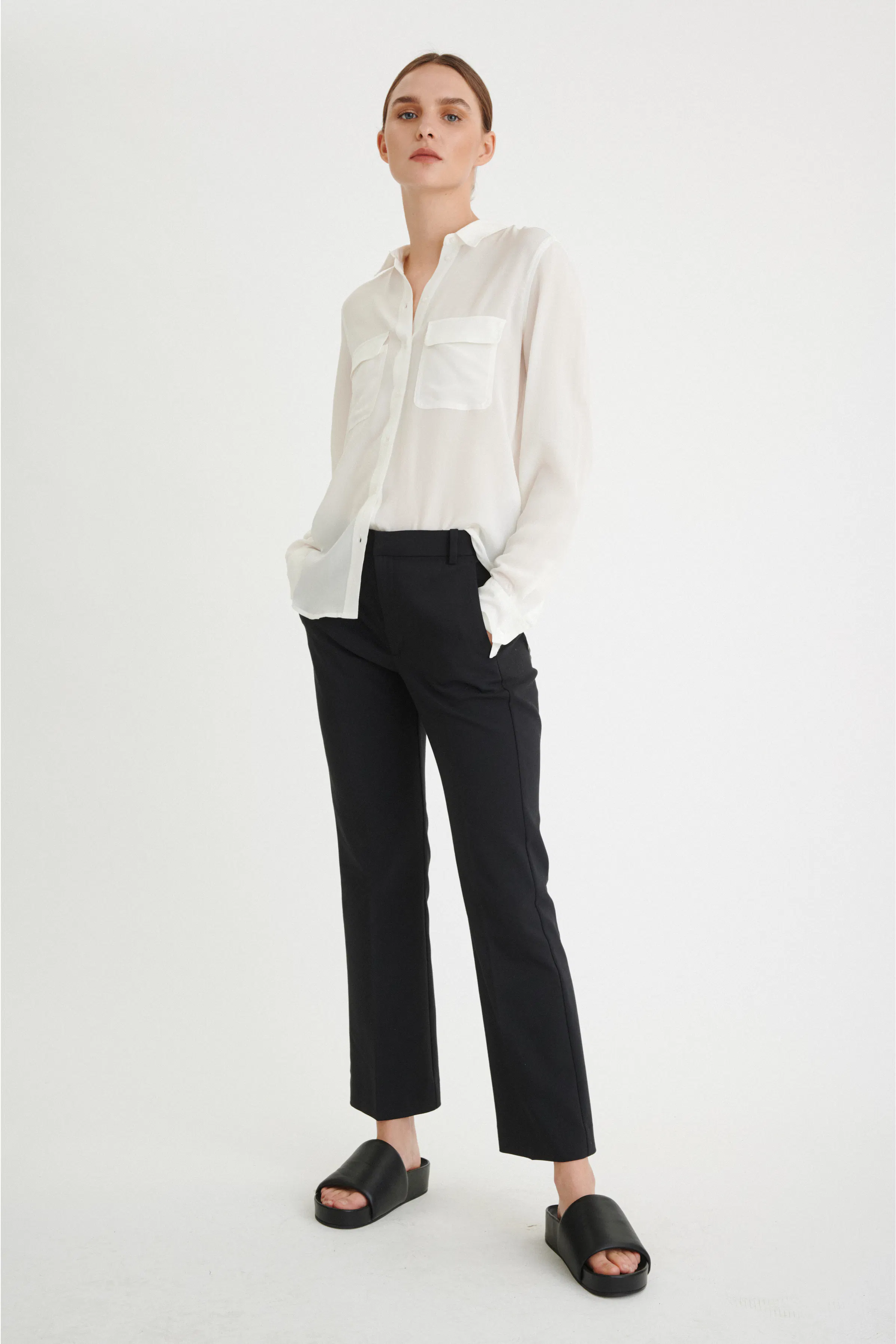 LucieIW Skjorte LOOKBOOK FRONT 30104238-10051