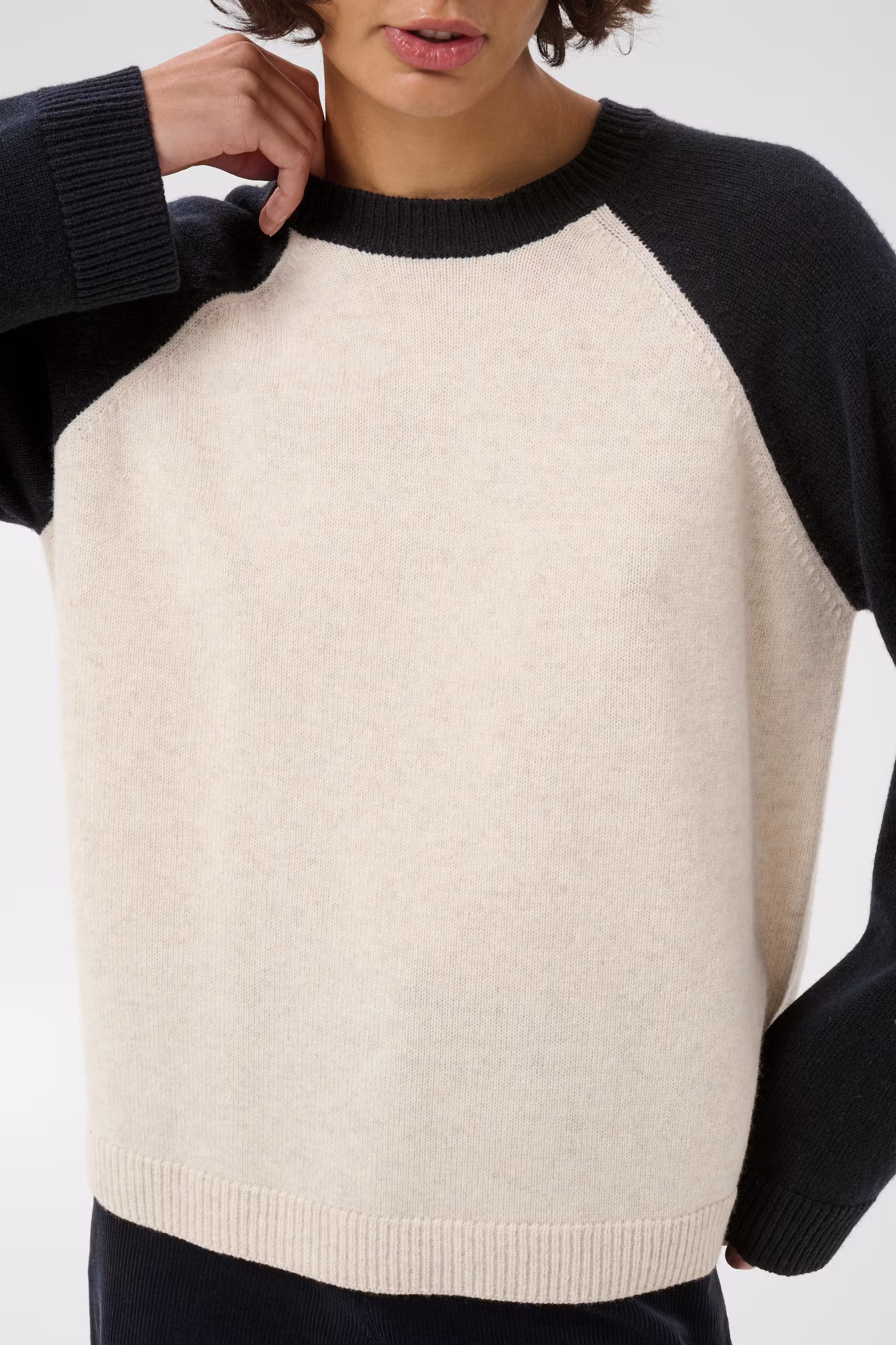 CleoPW Pullover LOOKBOOK DETAIL 30310866-305373