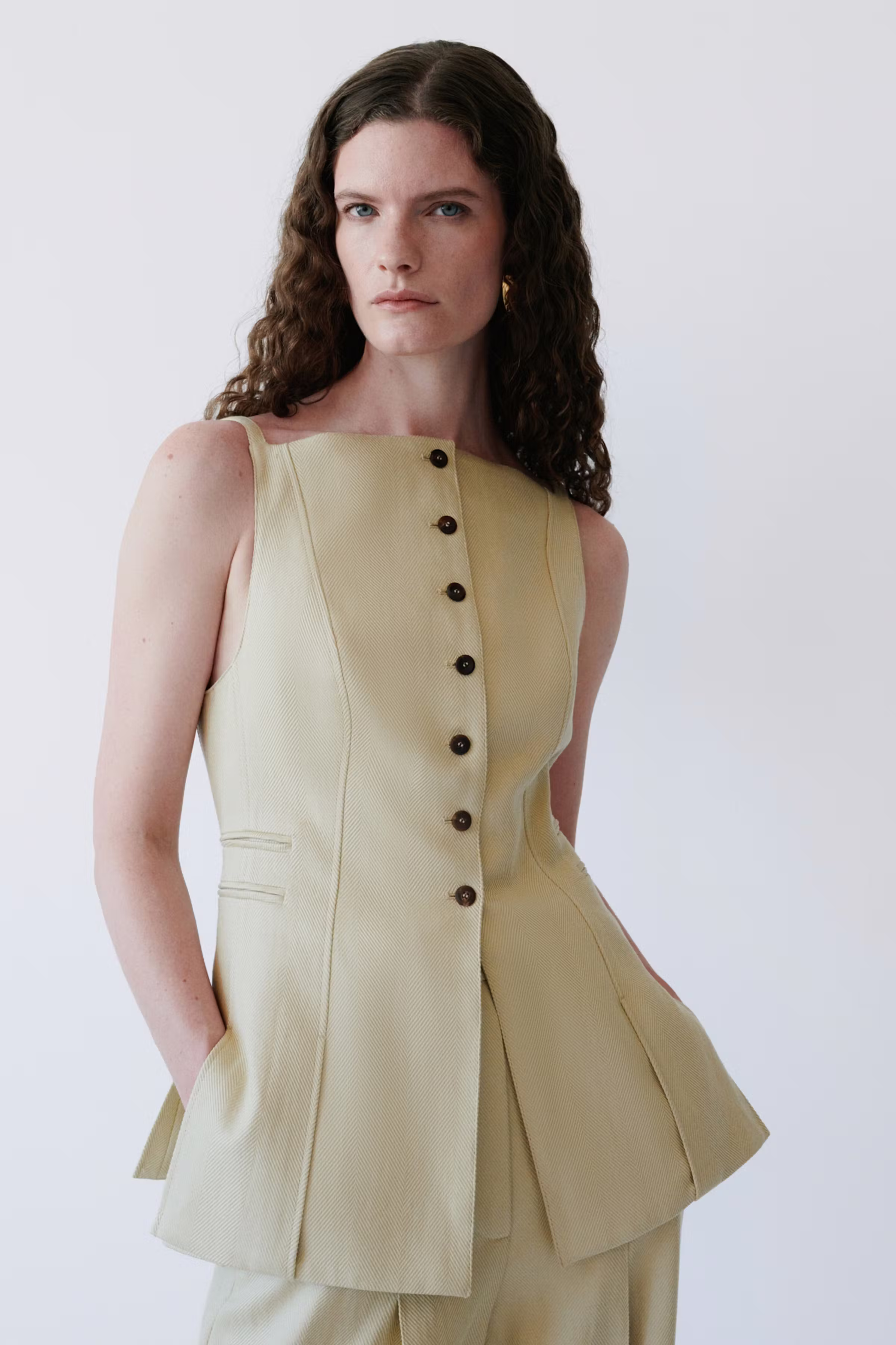 IO Blazer LOOKBOOK FRONT 30600710-BE458