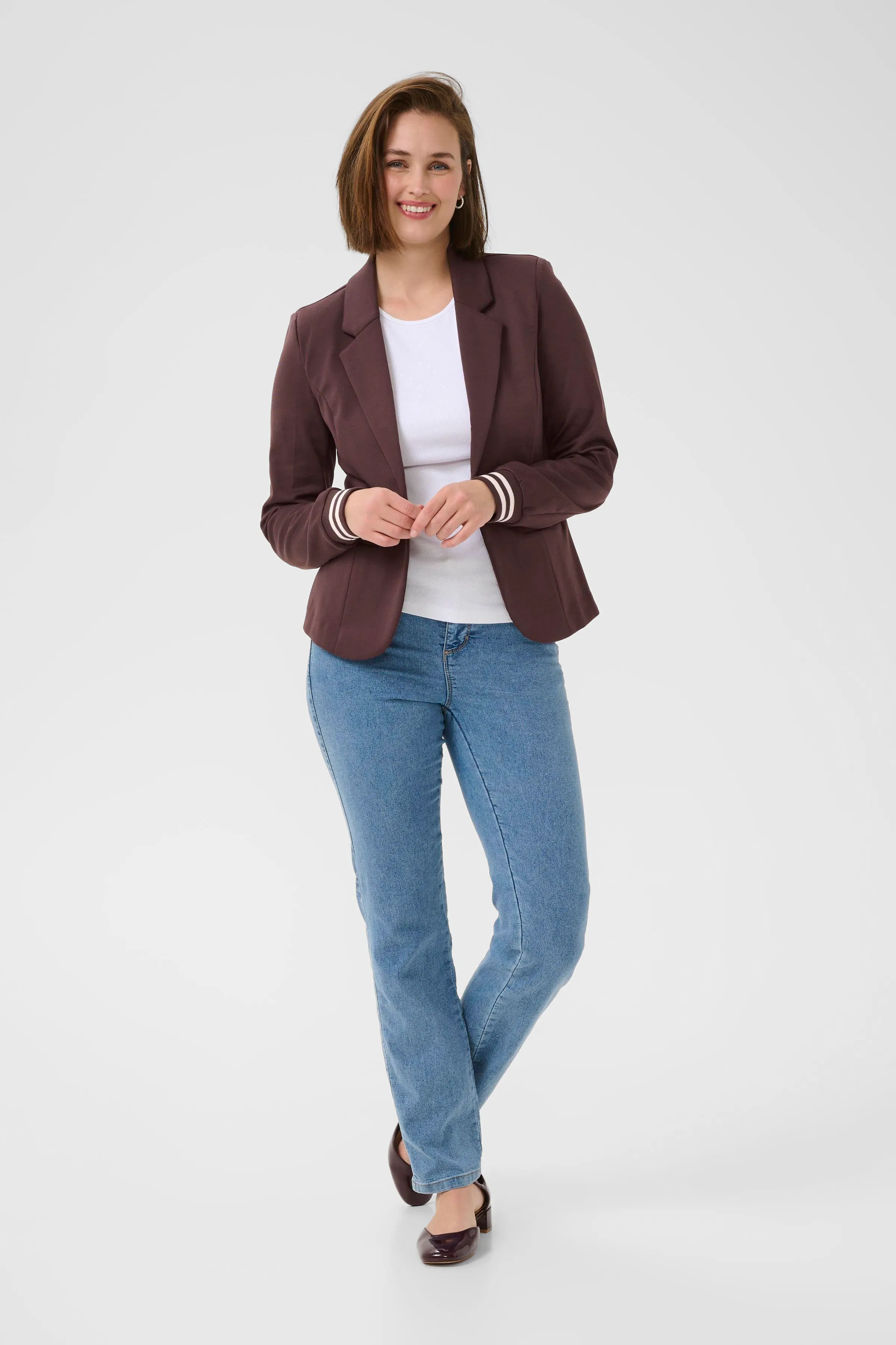 KAKinnie Blazer LOOKBOOK FRONT 10550800-108001
