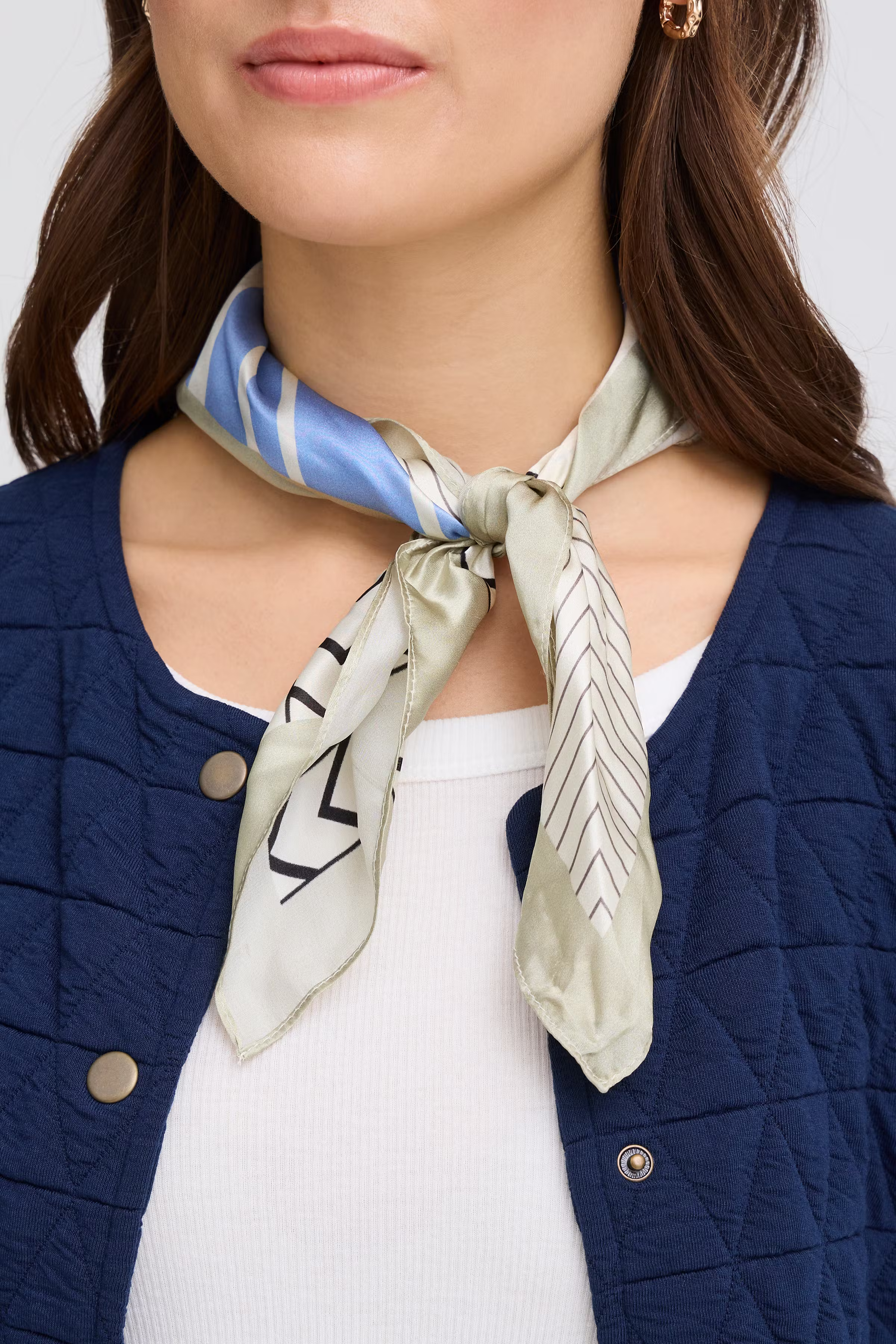 FRSILLA Sjaal LOOKBOOK DETAIL 20617644-900008013