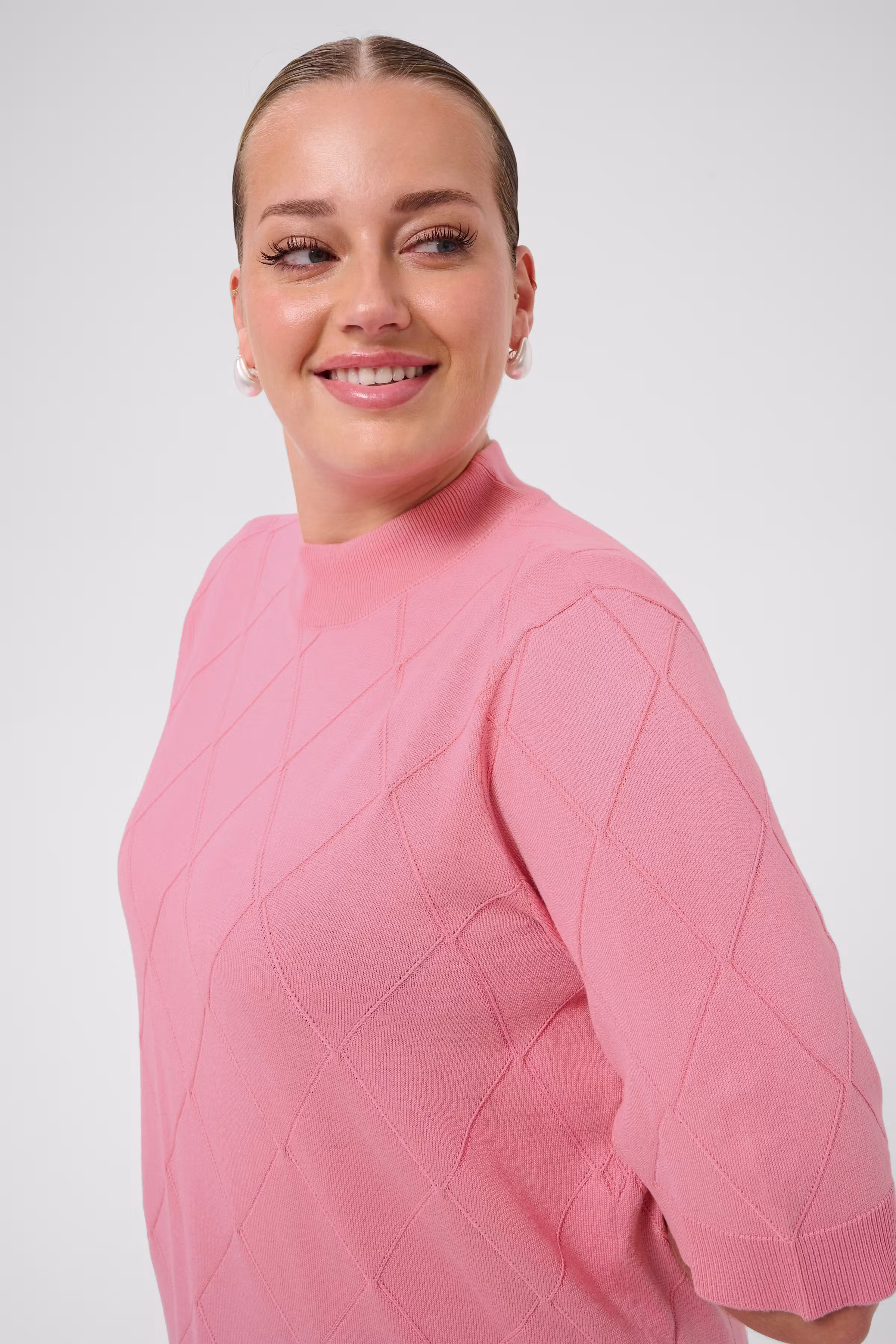 KCliva Pullover LOOKBOOK DETAIL 10584392-161715