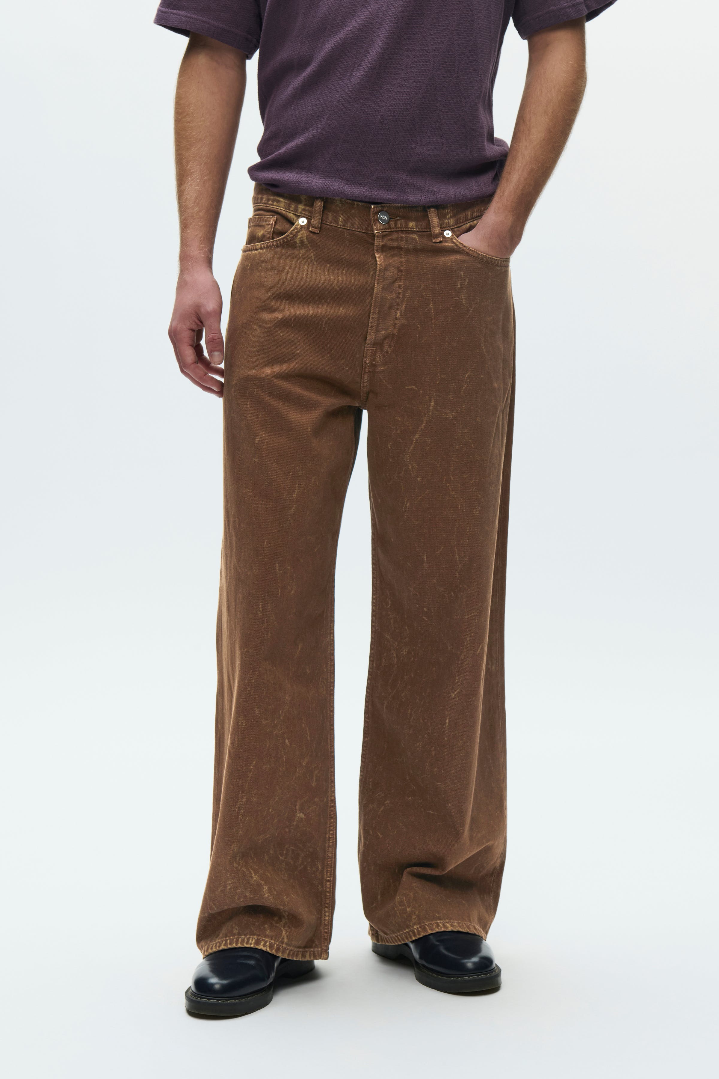 WWType 3 jeans LOOKBOOK FRONT 30251973-304677