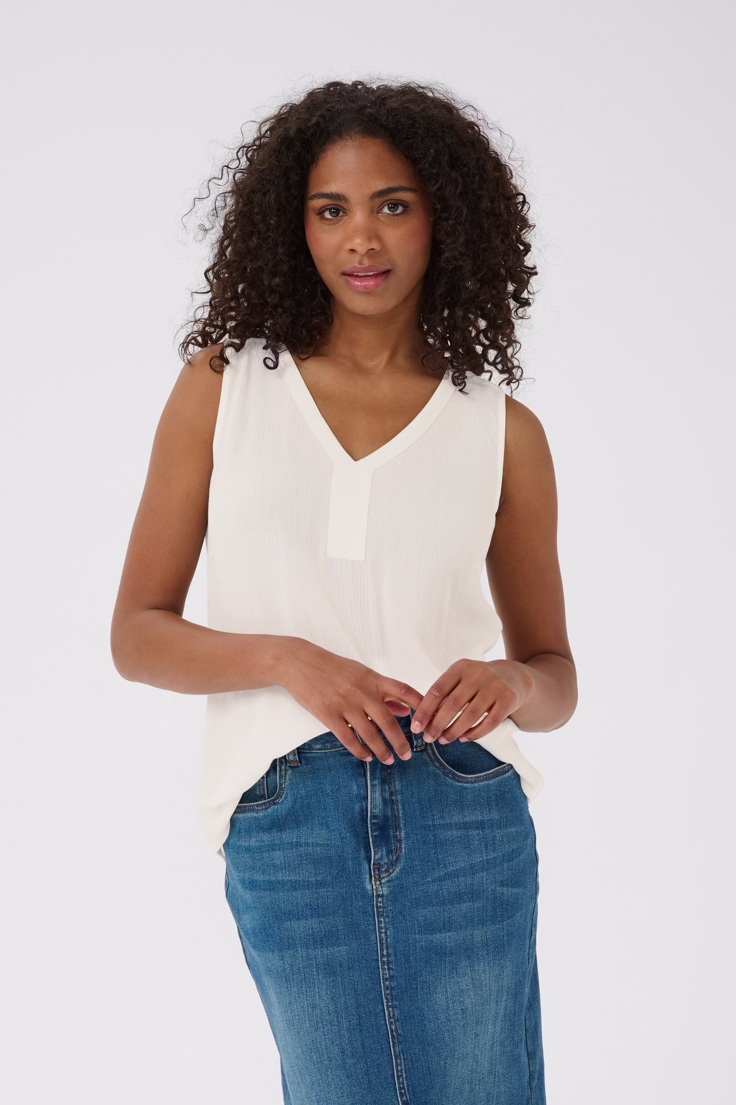 Amber Bluse LOOKBOOK FRONT 501035-50003