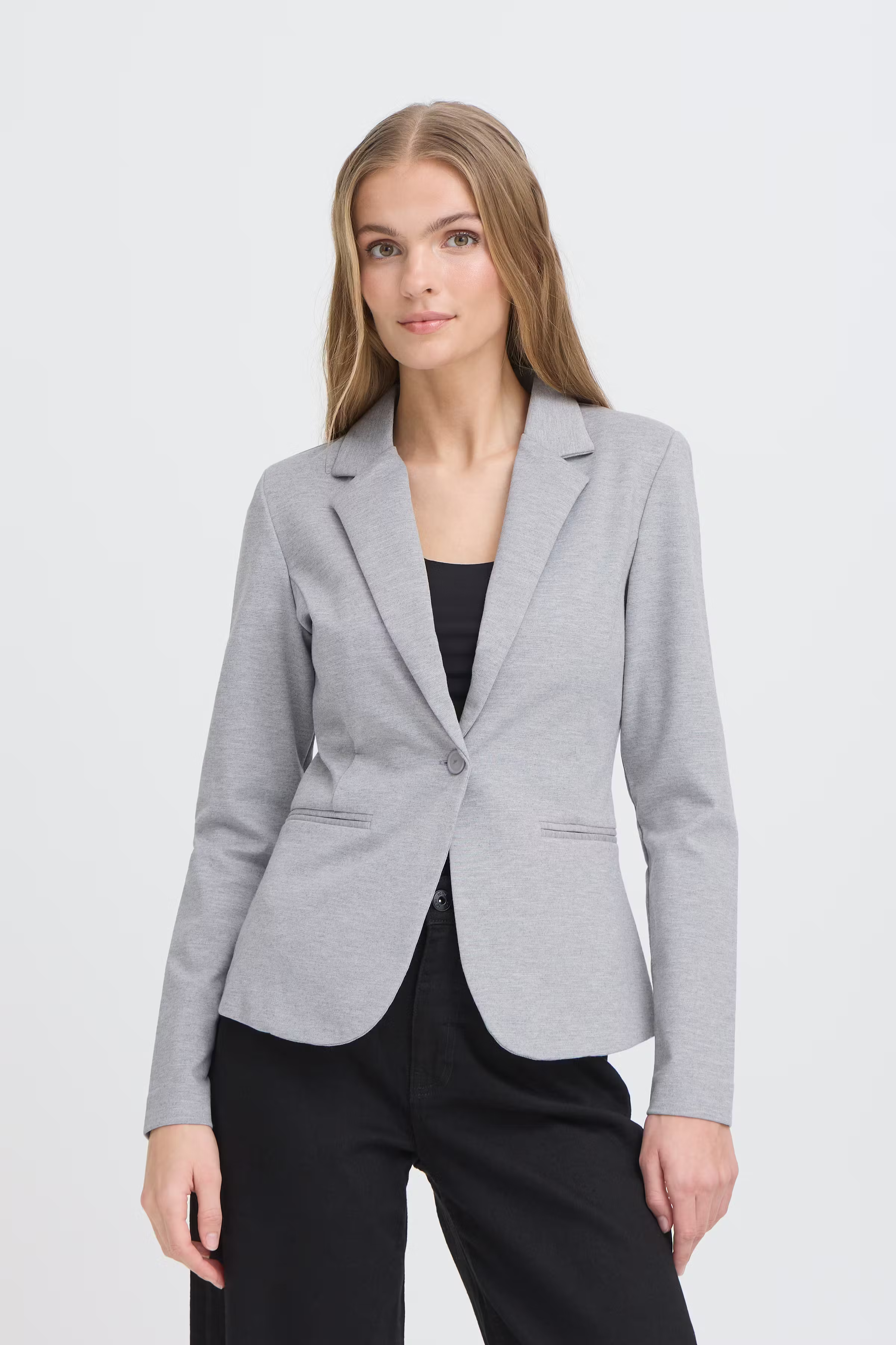 KateIH blazer LOOKBOOK FRONT 20101801-10020