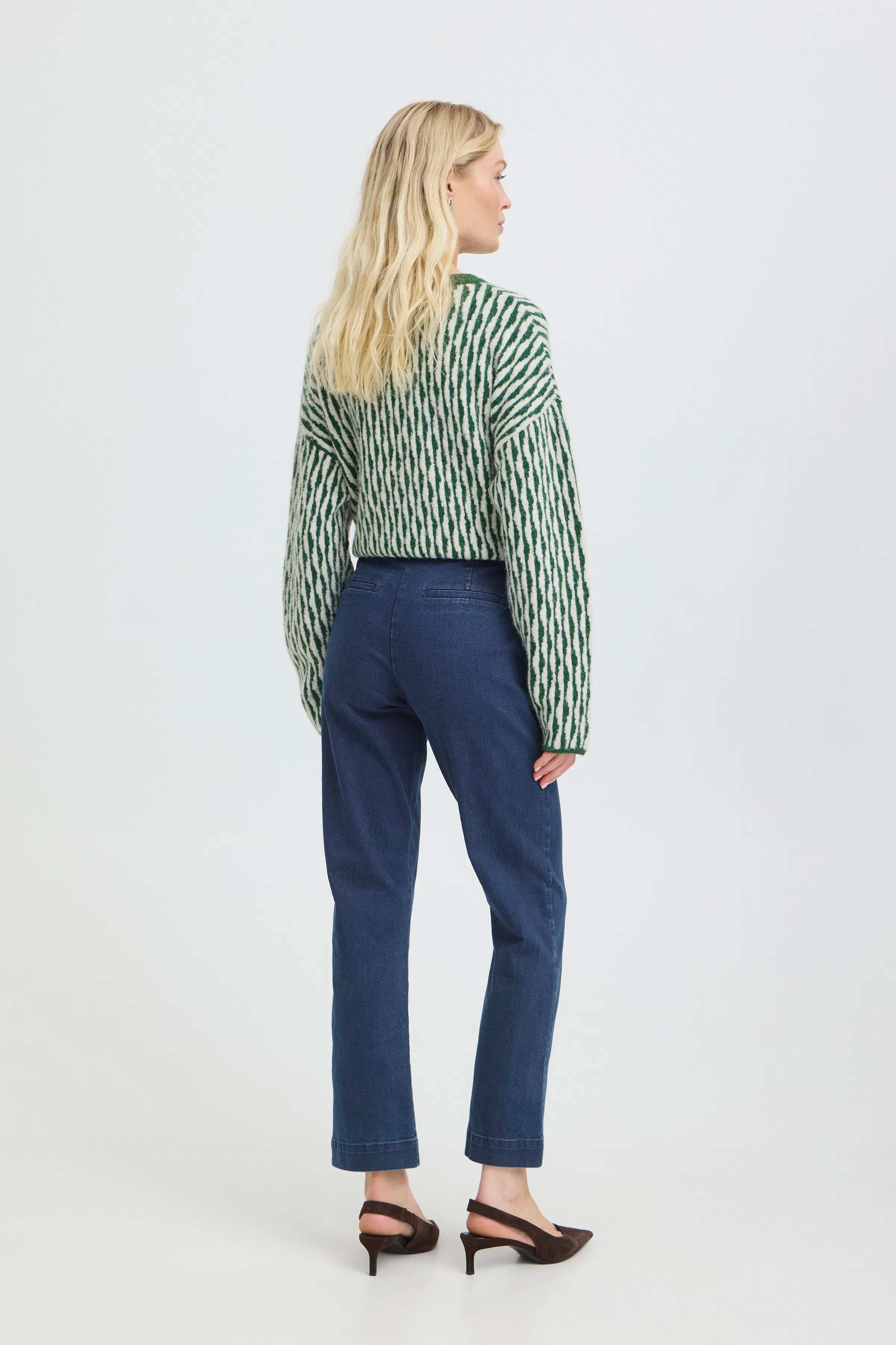 BYKAFKA Jeans LOOKBOOK BACK 20818903-200461