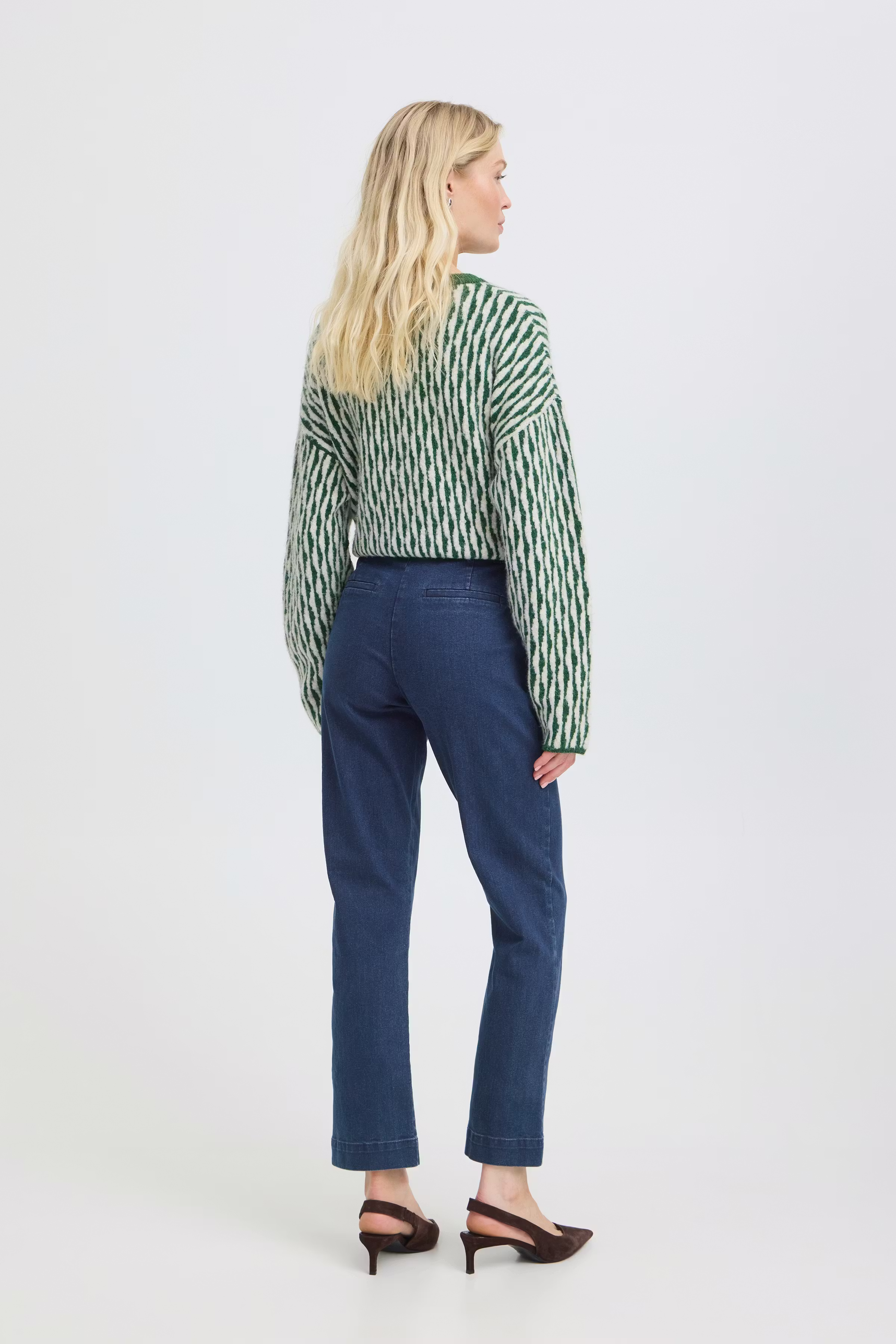 BYKAFKA Jeans LOOKBOOK BACK 20818903-200461