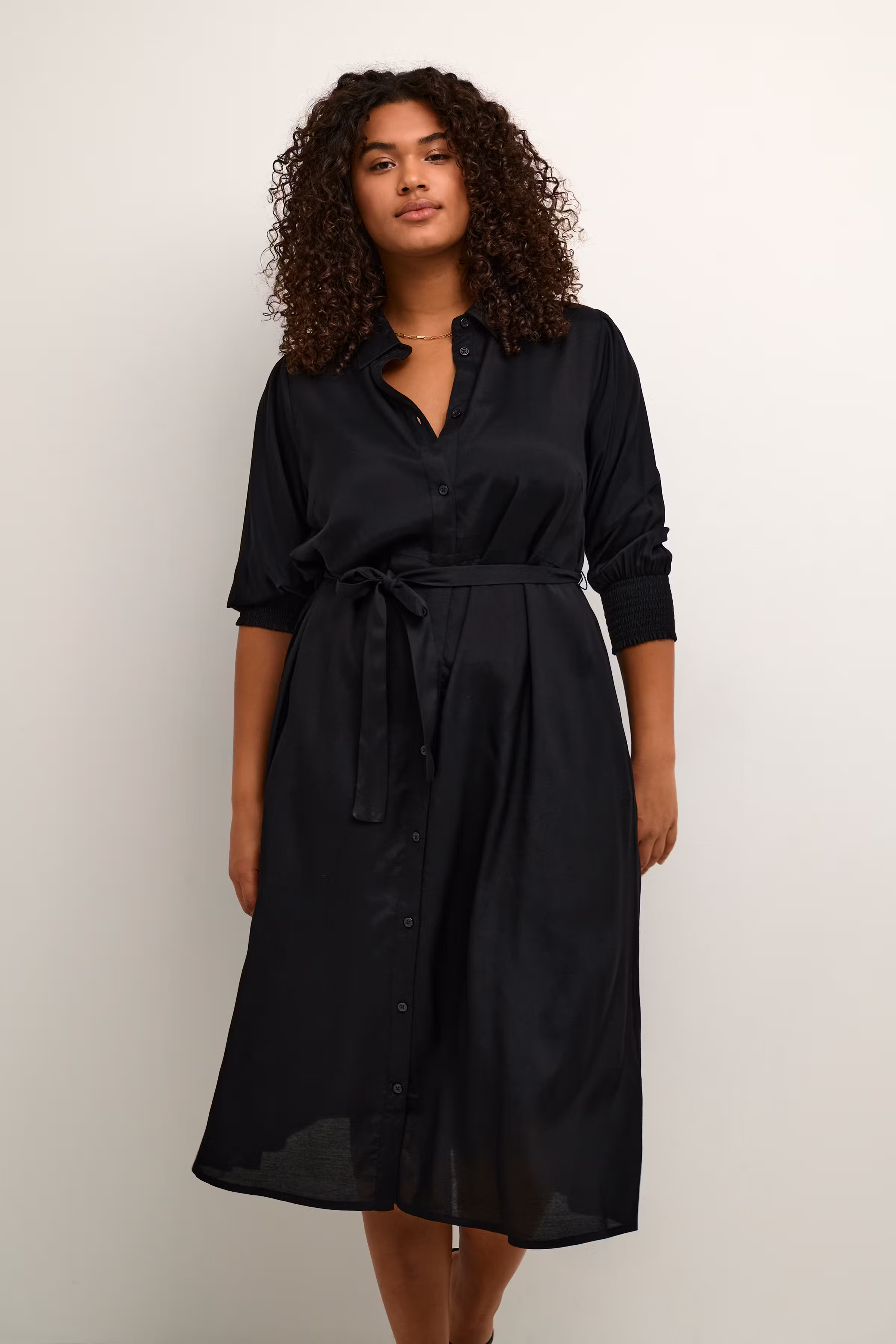 KCemina Robe LOOKBOOK FRONT 10581718-100121