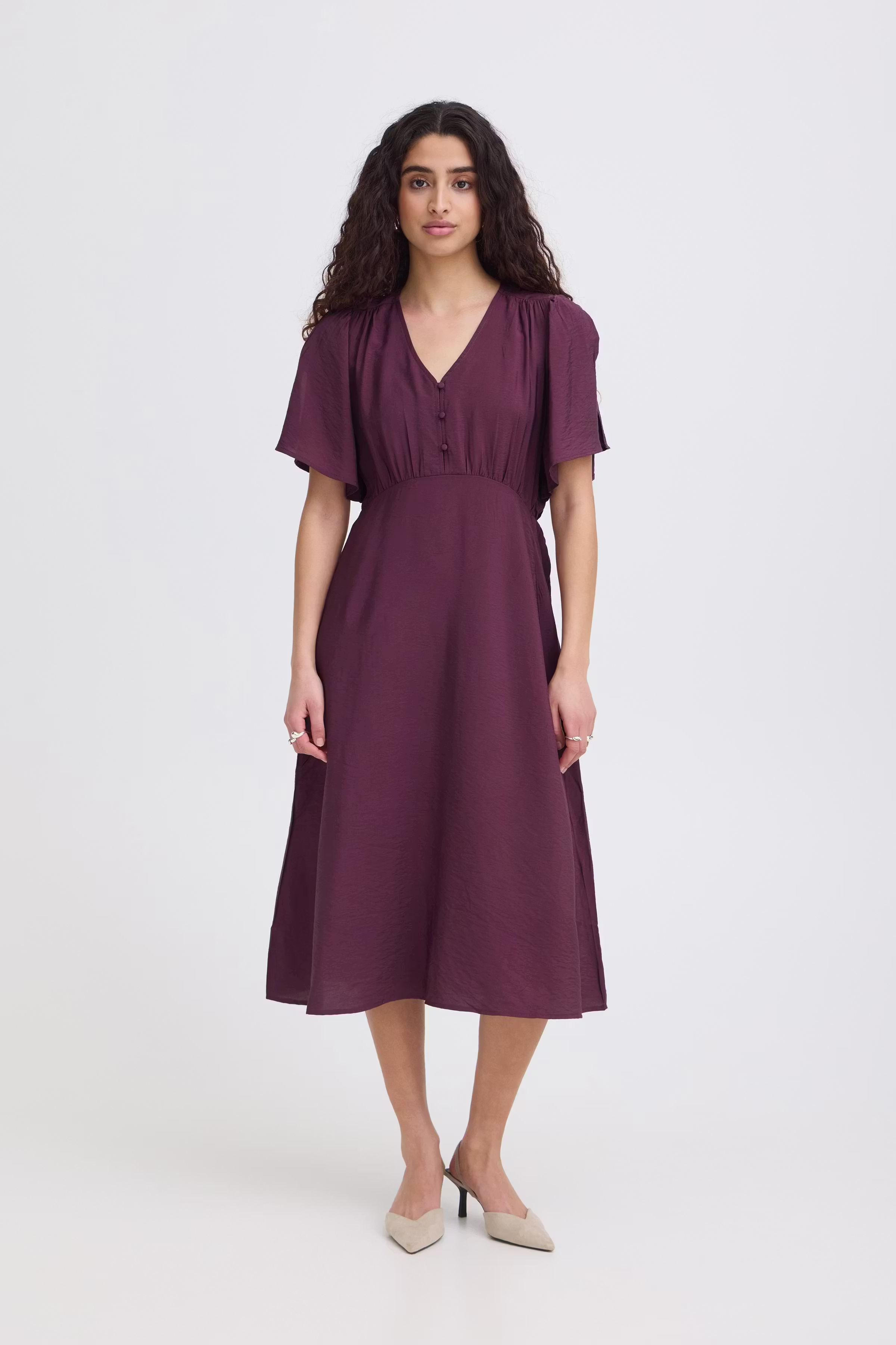 IHANIVA Kjole LOOKBOOK FRONT 20125963-191623
